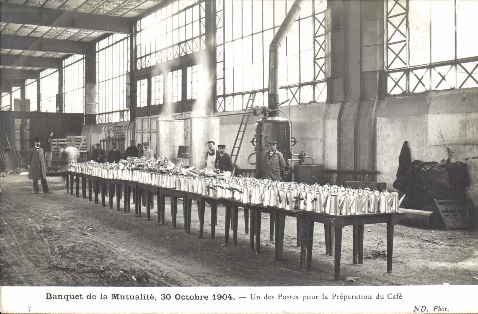 CPA Banquet de la Mutualite 30 octobre 1904 Un des postes pour la preparation du Cafe