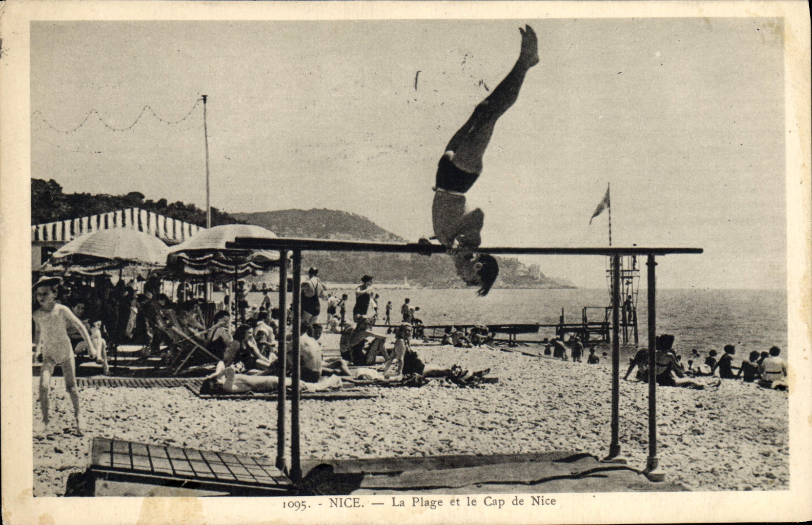VINTAGE POSTCARD Nice the beach and the Cape of Nice Parallel barses