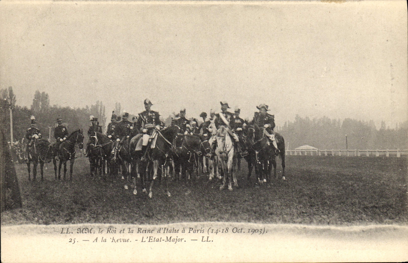 VINTAGE POSTCARD MM the King of Italy and the queen has Paris 1903 With the review the State major
