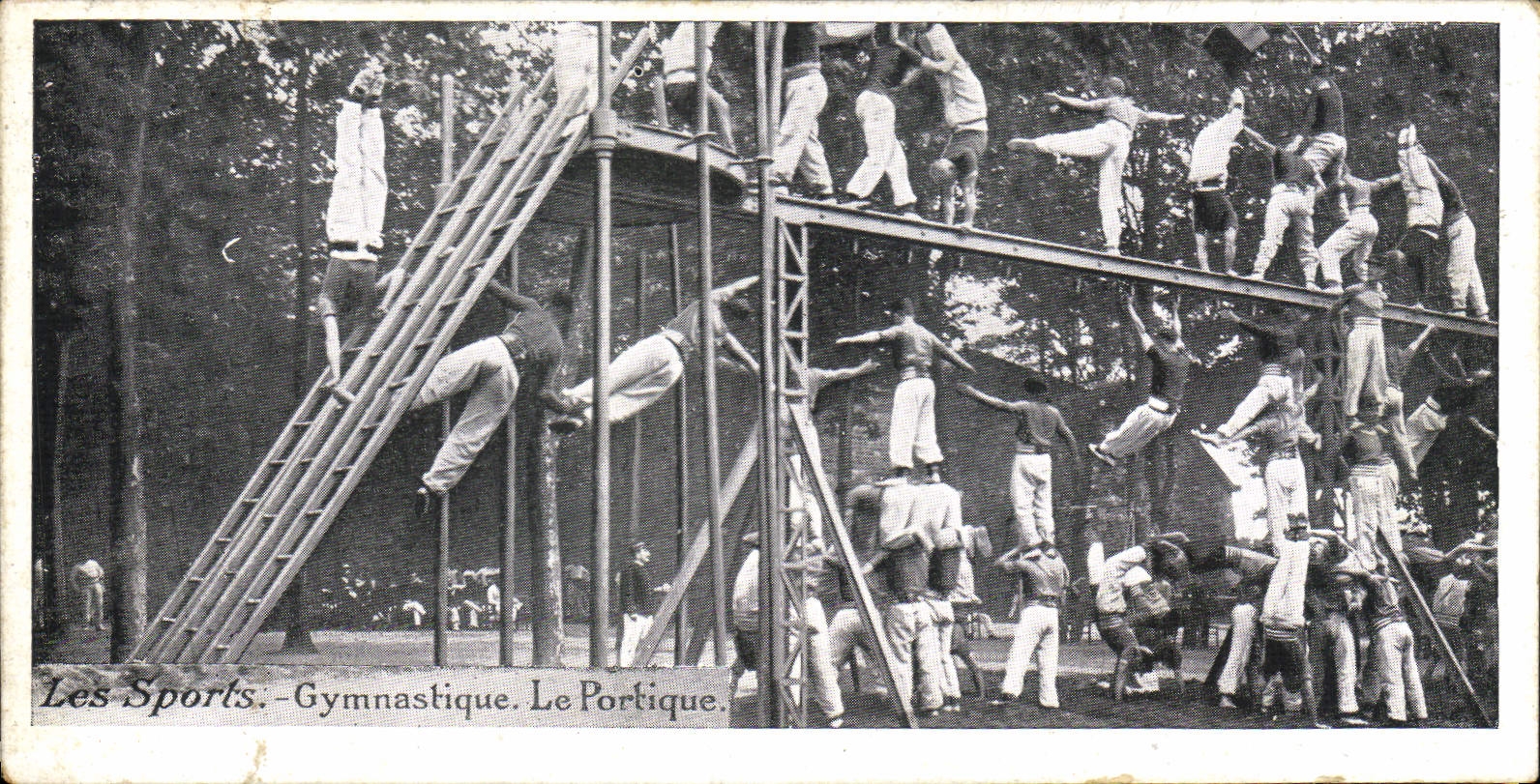 CPA Gymnastique Le portique