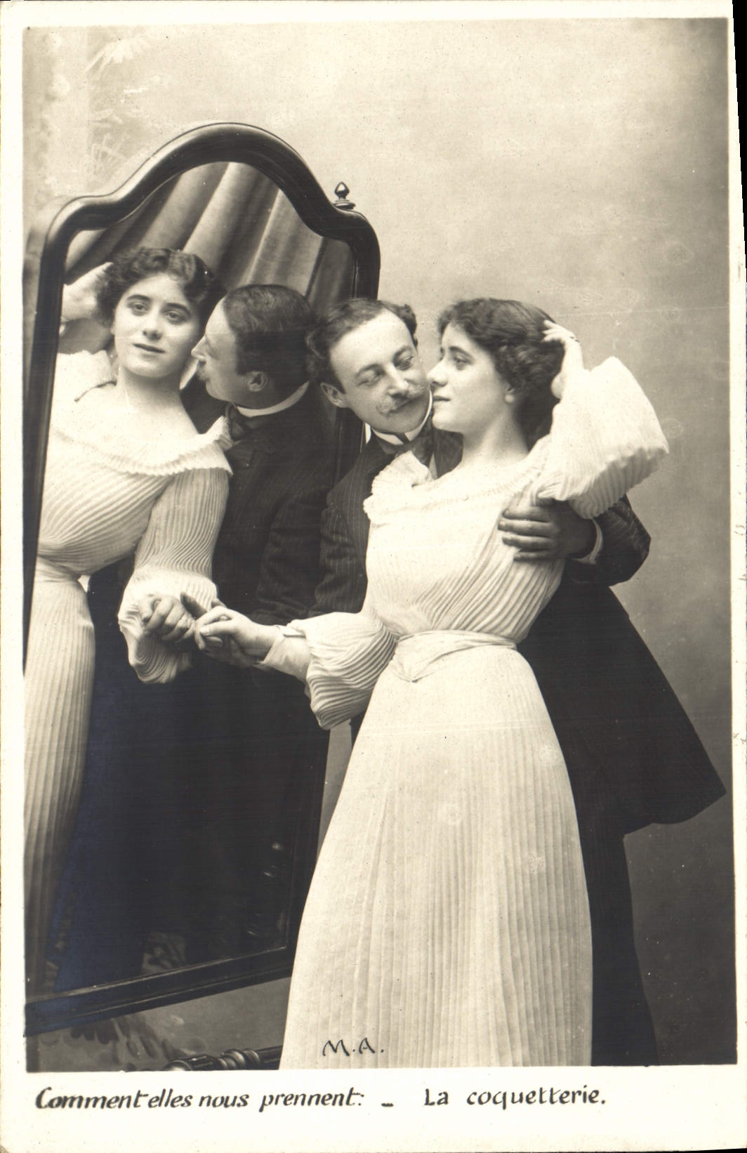 VINTAGE POSTCARD Fantasy Coquetterie Woman