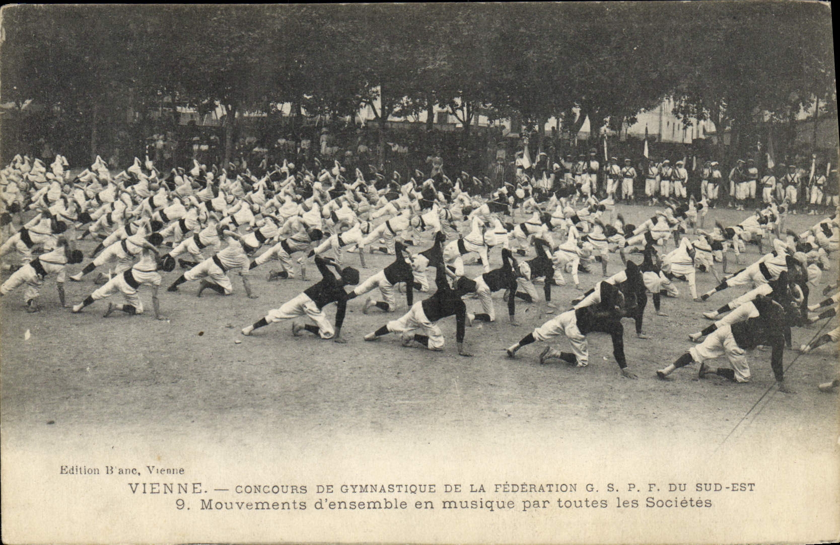 VINTAGE POSTCARD Vienna Contest of Gymnastics of federation GSPF of the South East overall Movements