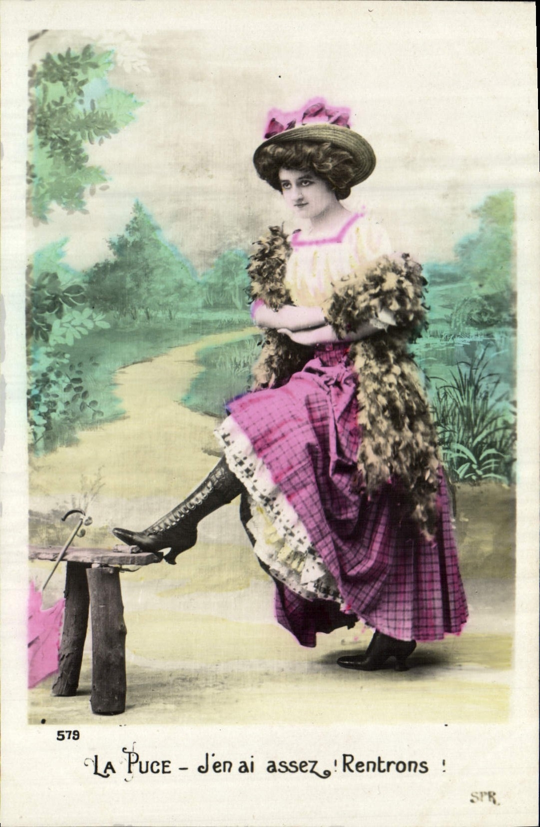 VINTAGE POSTCARD Fantasy Woman the chip