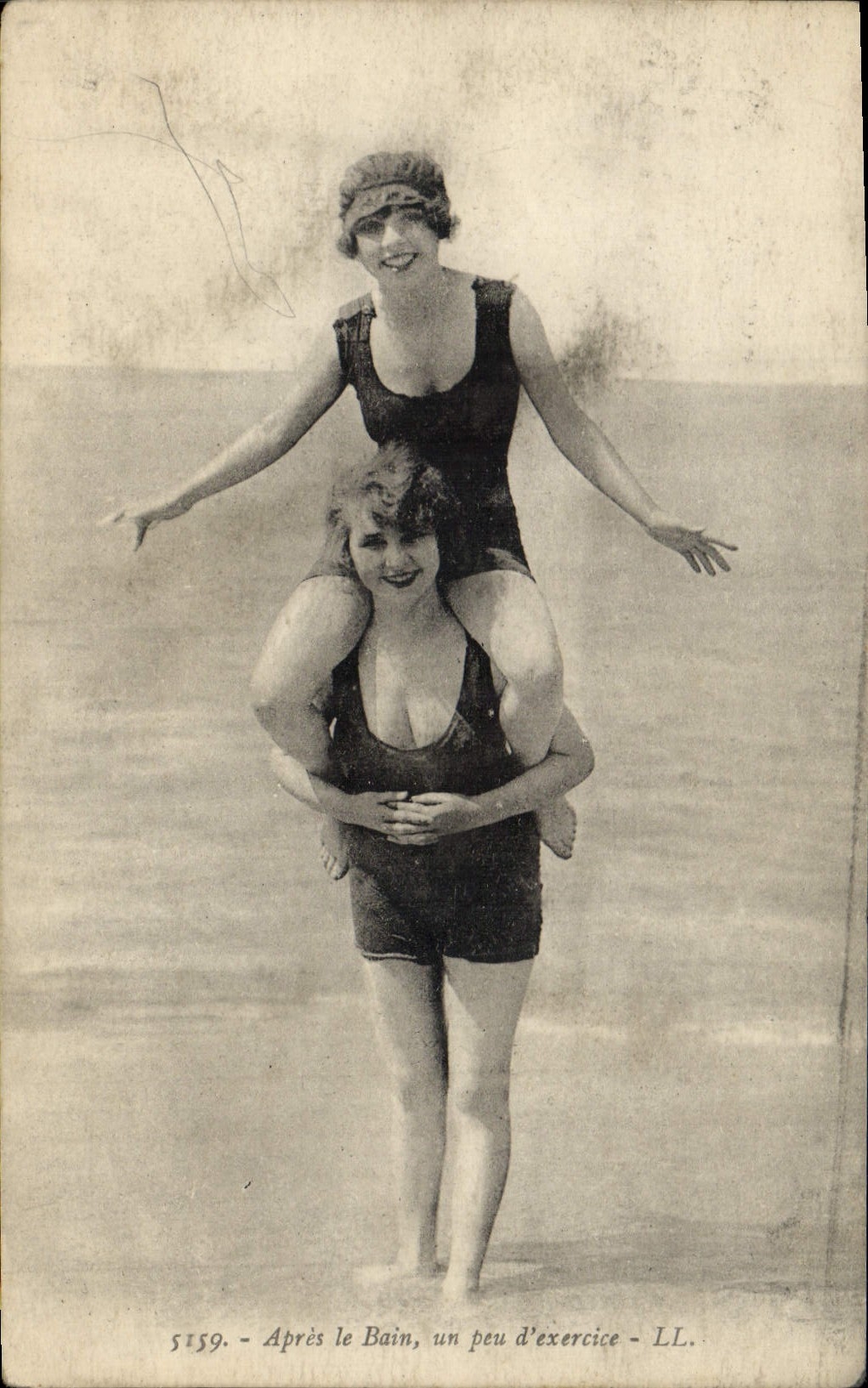 VINTAGE POSTCARD Fantasy Bathing suit Woman After the bath a little exercise