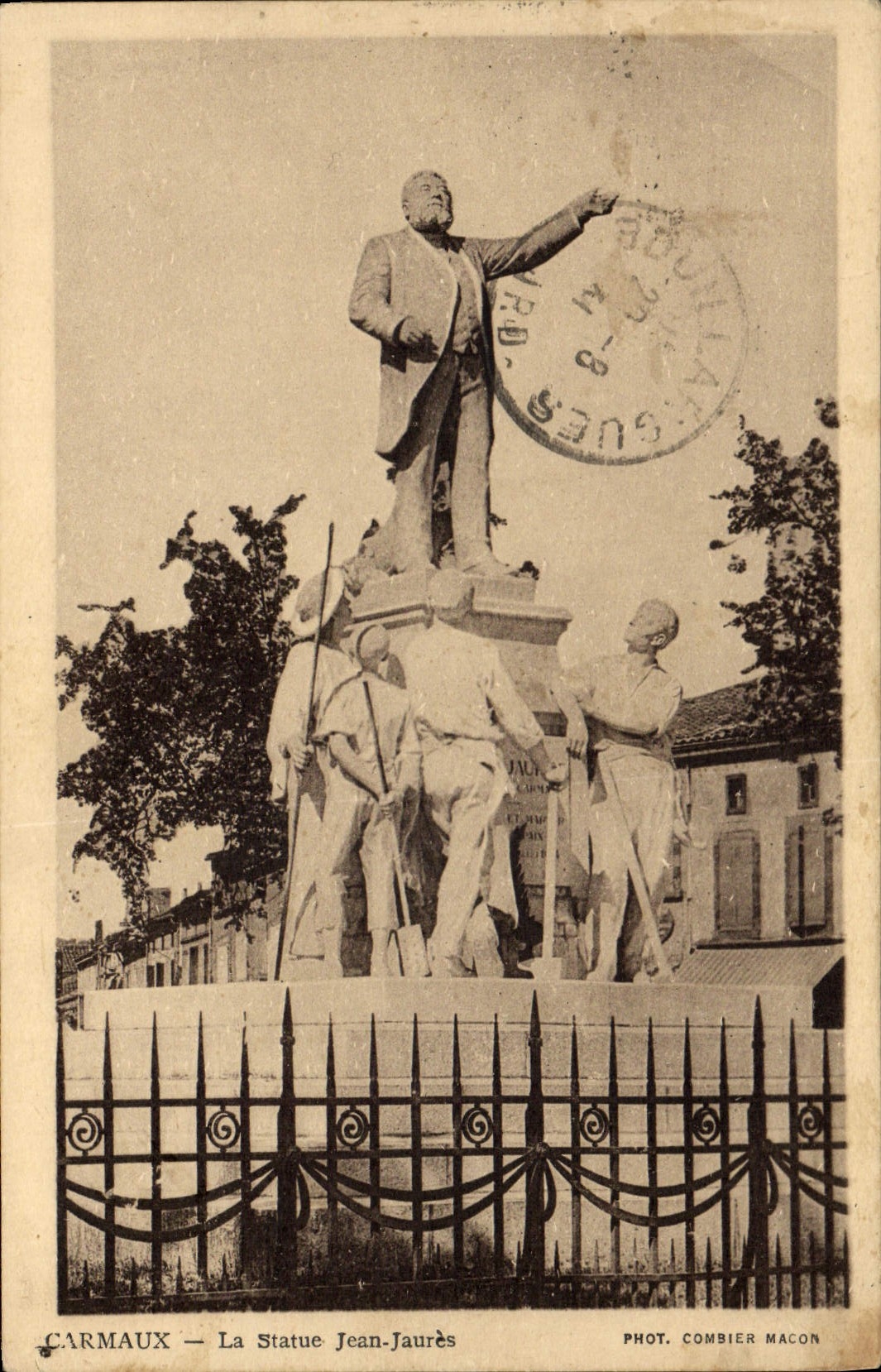 CPA Carmaux Statue de Jean Jaures