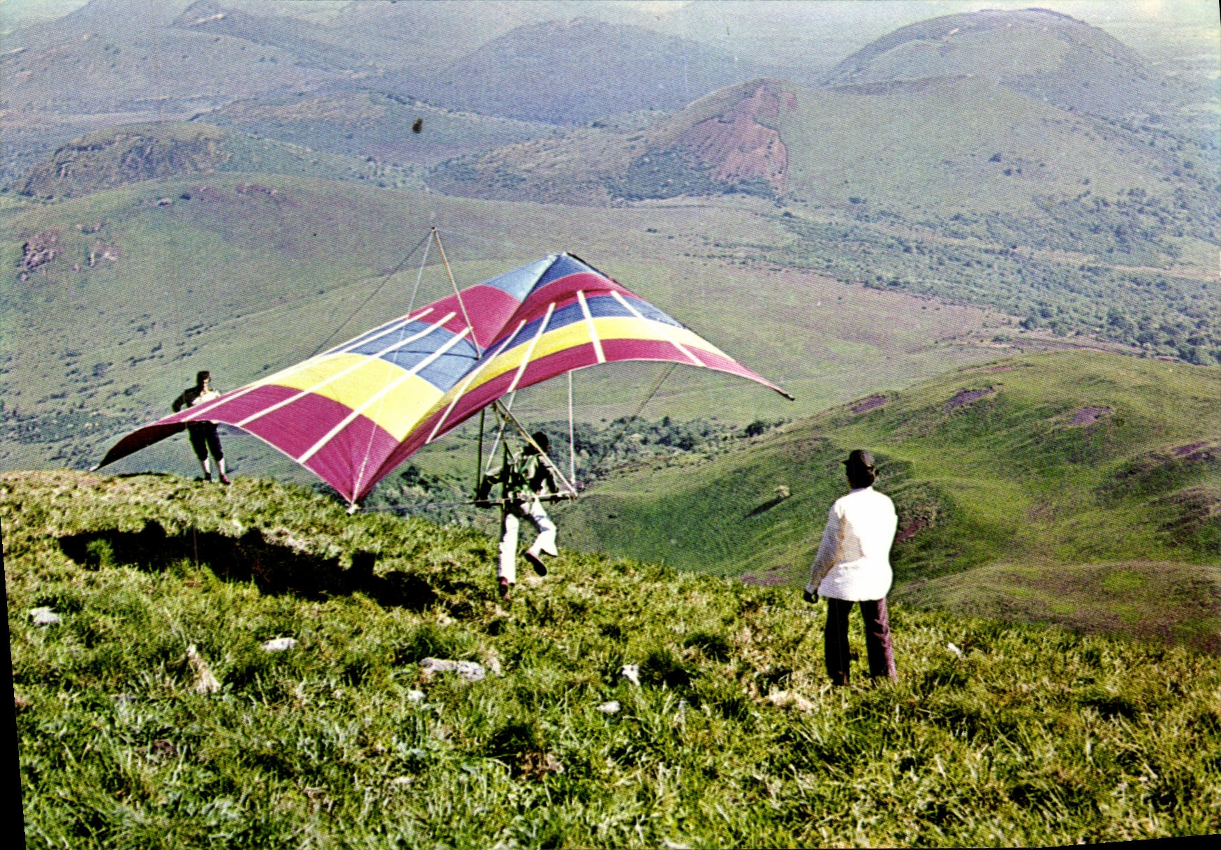 CPM Deltaplane Sommet du Puy de Dome Auvergne 