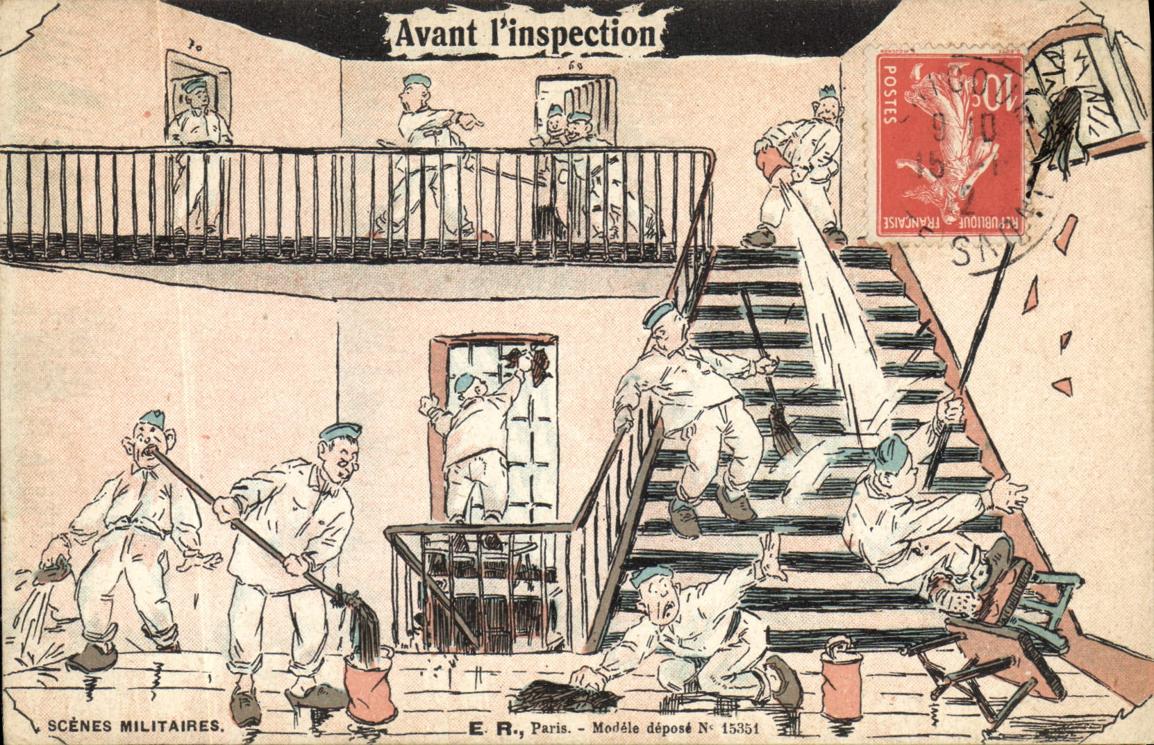 VINTAGE POSTCARD Militaria before the inspection