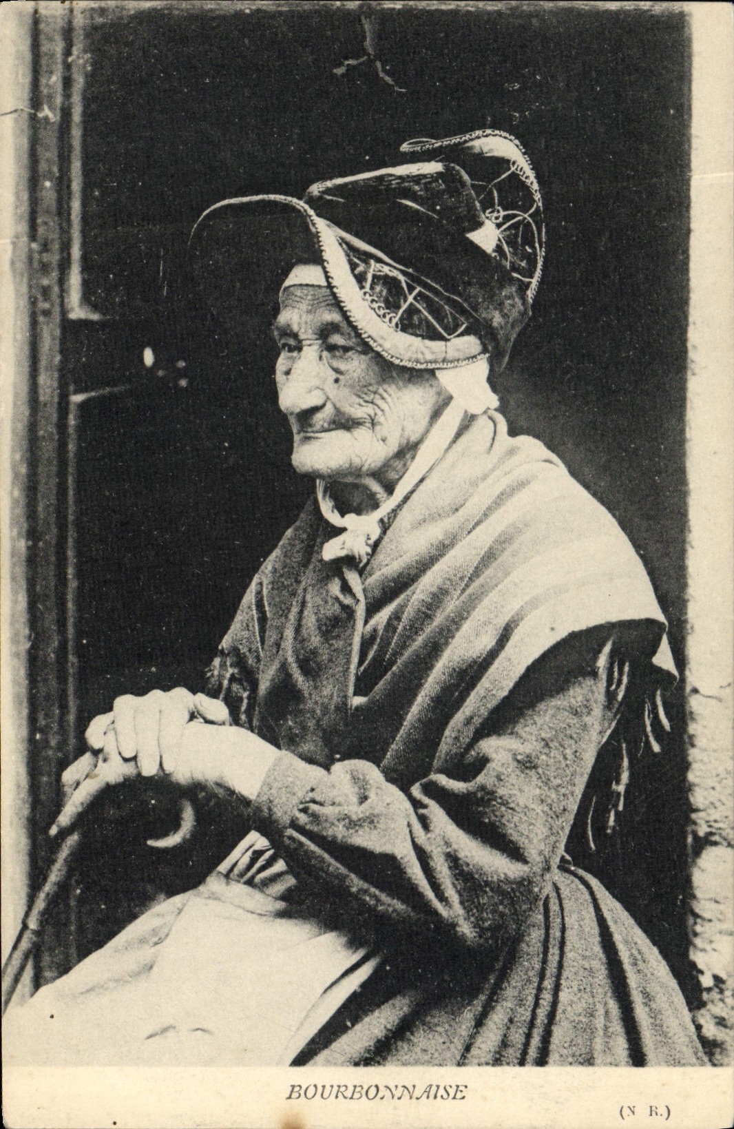 CPA Folklore Bourbonnaise