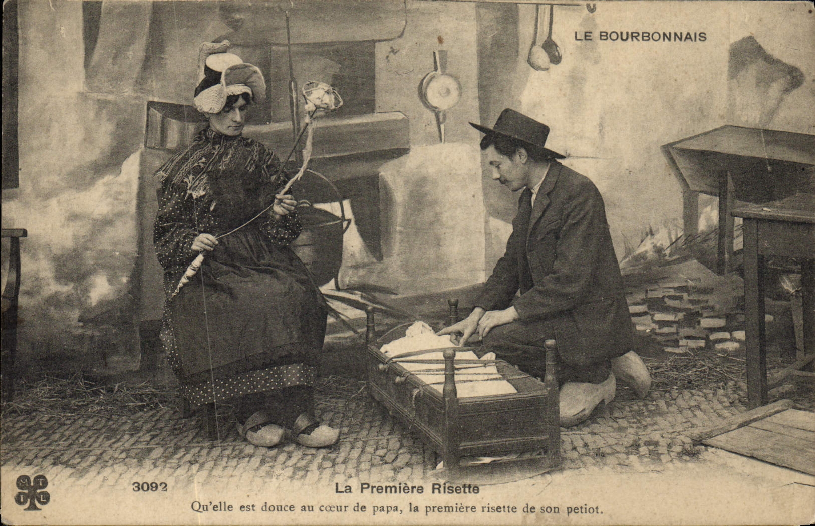 CPA Folklore Bourbonnais La premiere risette