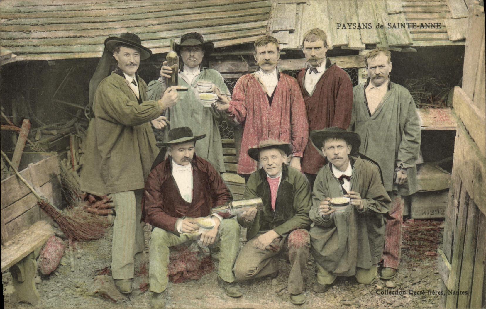 CPA Folklore Paysans de Sainte Anne 