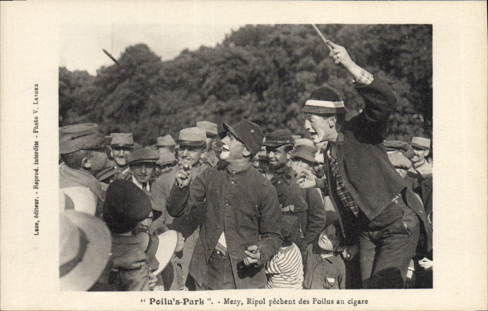 VINTAGE POSTCARD Poilu' S Paris Mezy Ripol sin of hairy with the cigar Clown Circus TOP