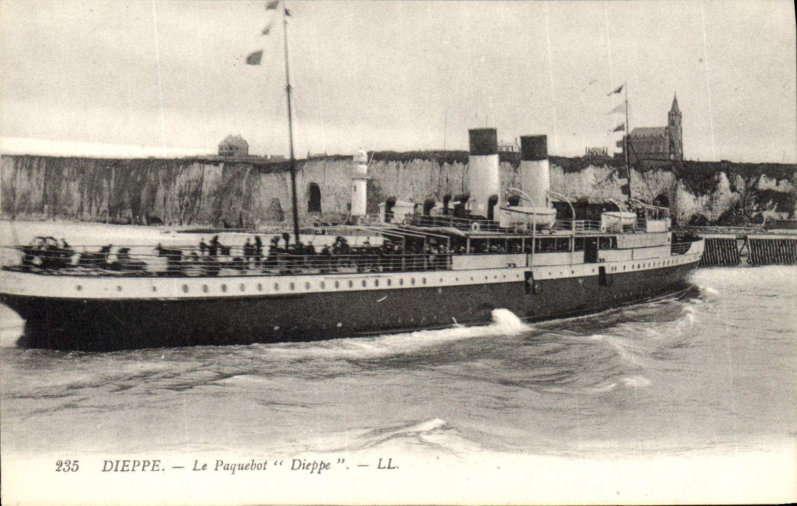 CPA Bateau Paquebot Dieppe
