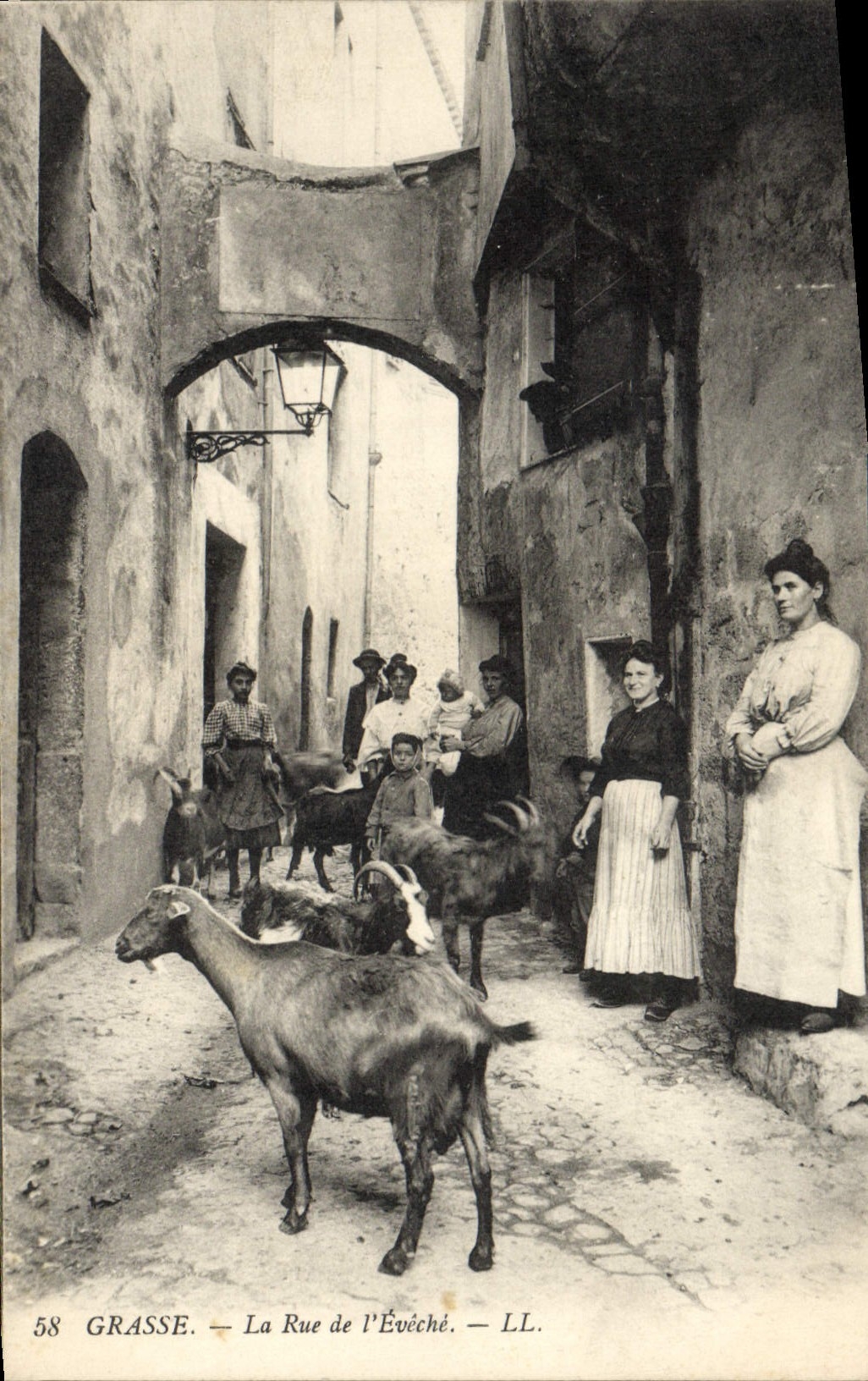VINTAGE POSTCARD Fatty Goat the street of the eveche