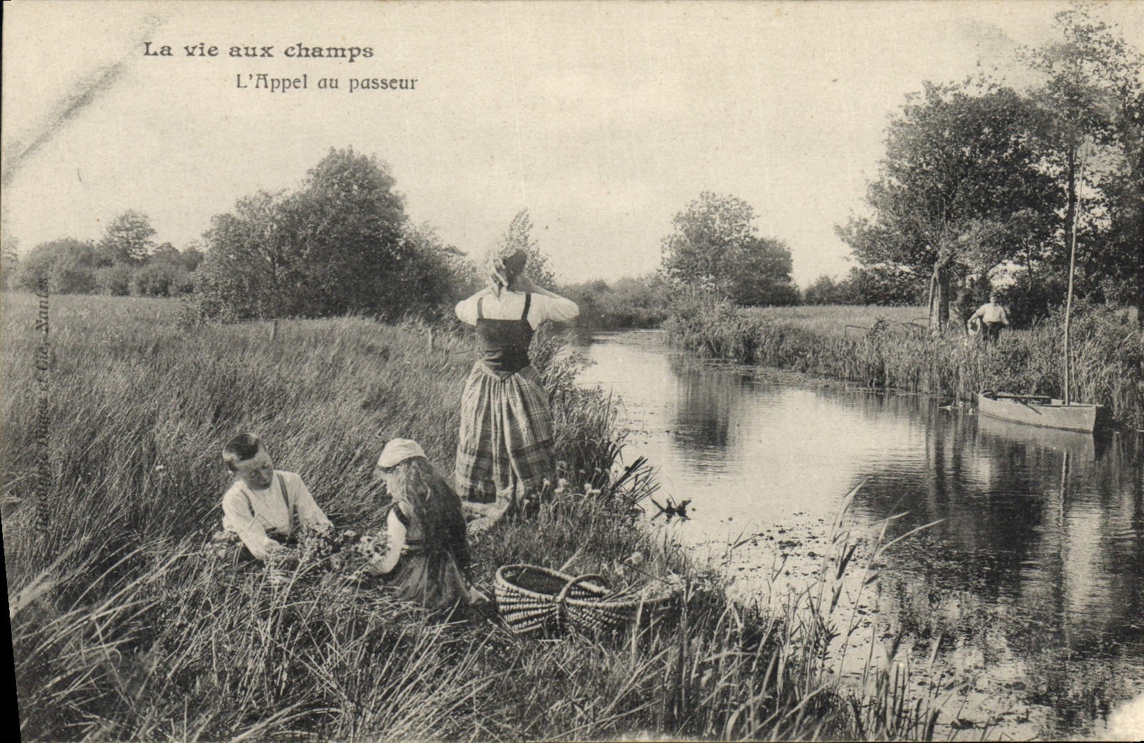 CPA Folklore L'appel au passeur 
