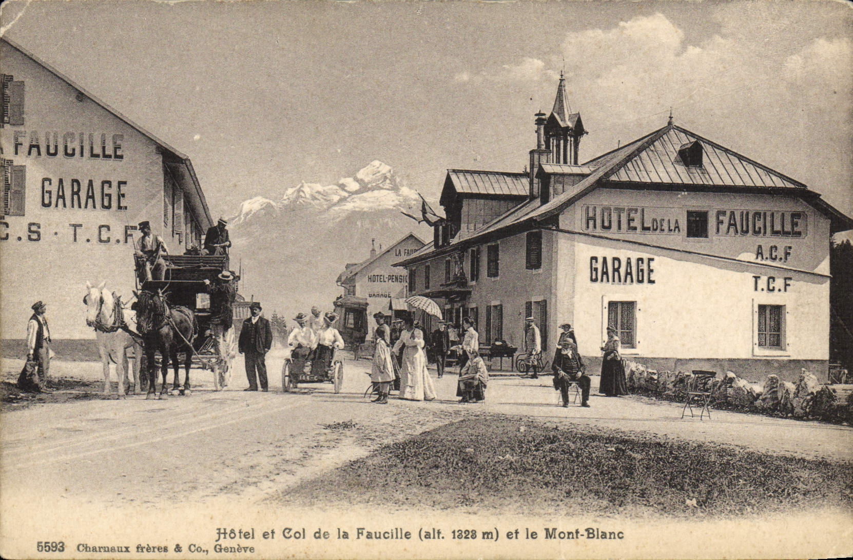 CPA Attelage Hotel et Col de la Faucille et le Mont Blanc Chevaux Suisse