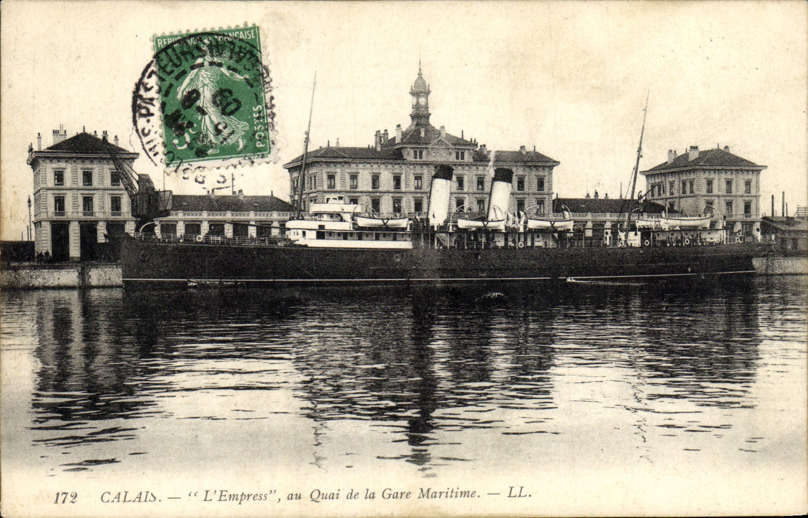 VINTAGE POSTCARD Boat Calais Steamer Empress with the Maritime station platform