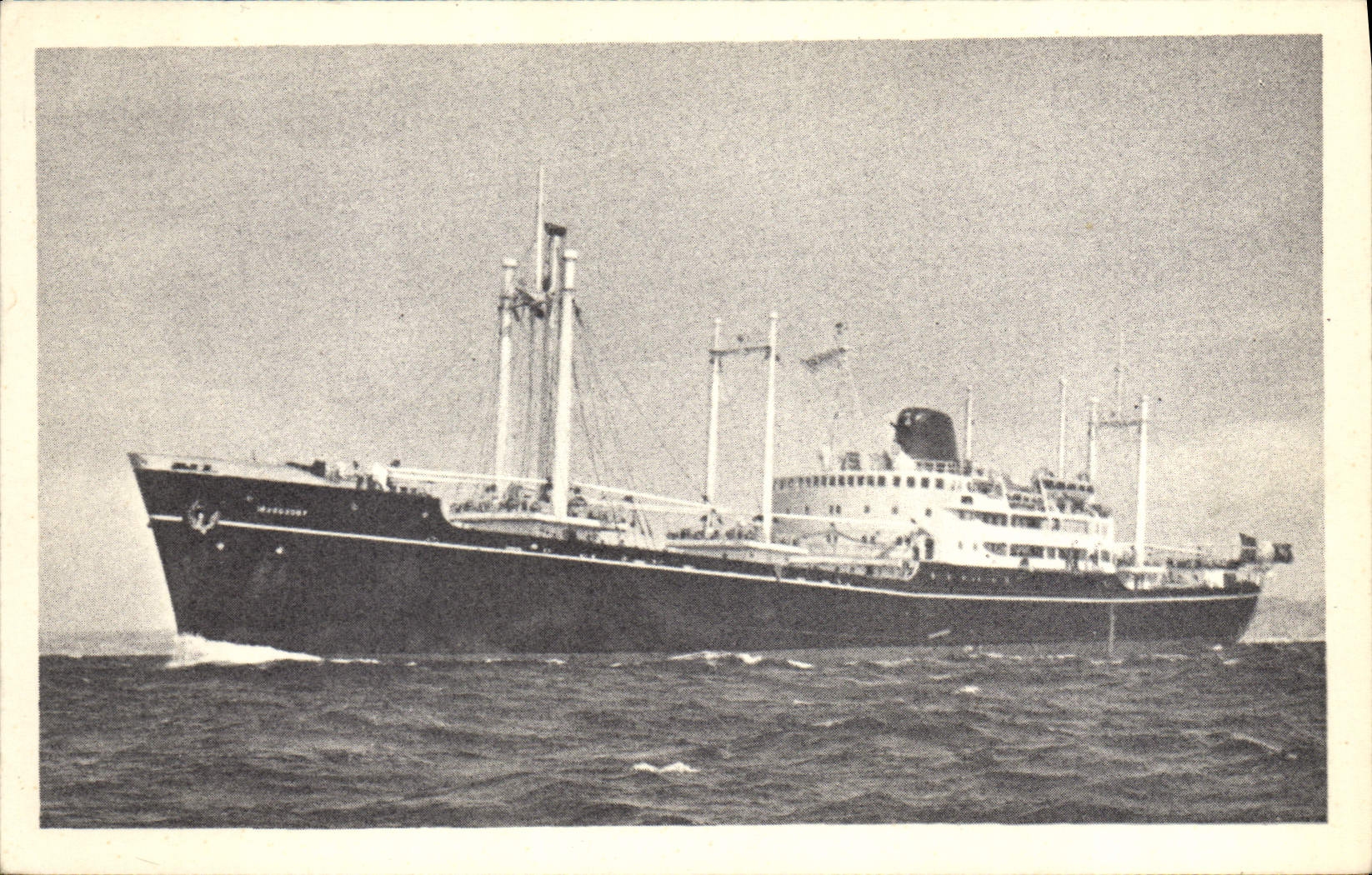 CPA Bateau Paquebot Compagnie des Messageries Maritimes Euphrate Gange Iraouaddy