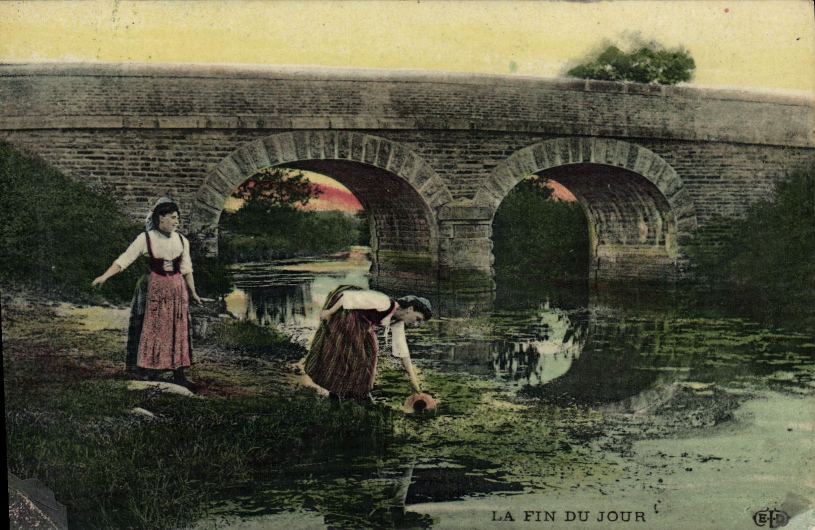 CPA Folklore La fin du jour 