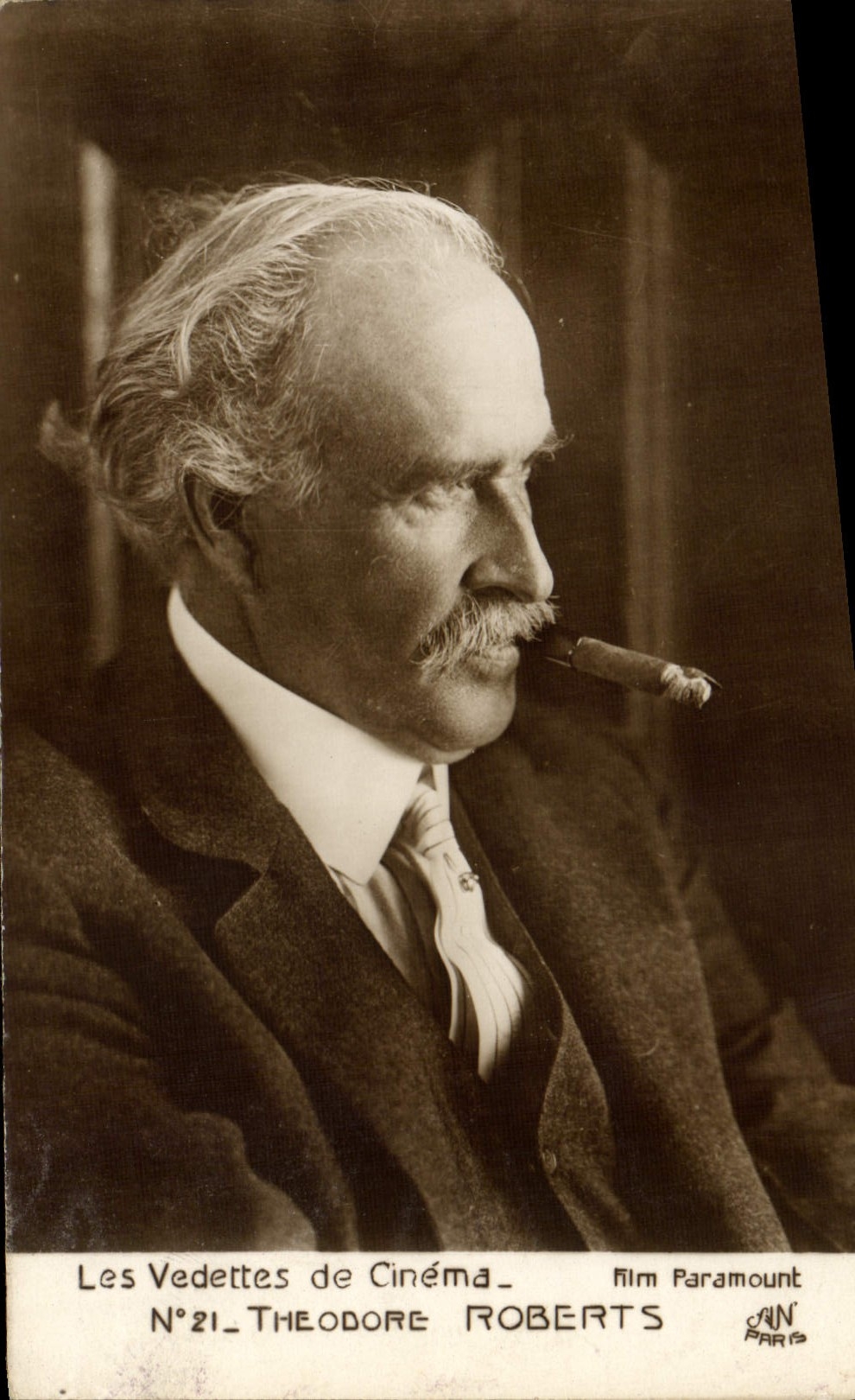 VINTAGE POSTCARD Cinema Theodore Roberts Paramount