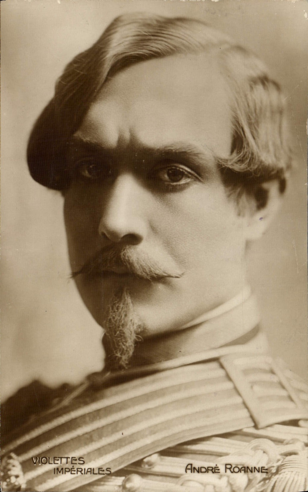 CPA Cinema Andre Roanne Violettes imperiales Henri Roussel Napoleon