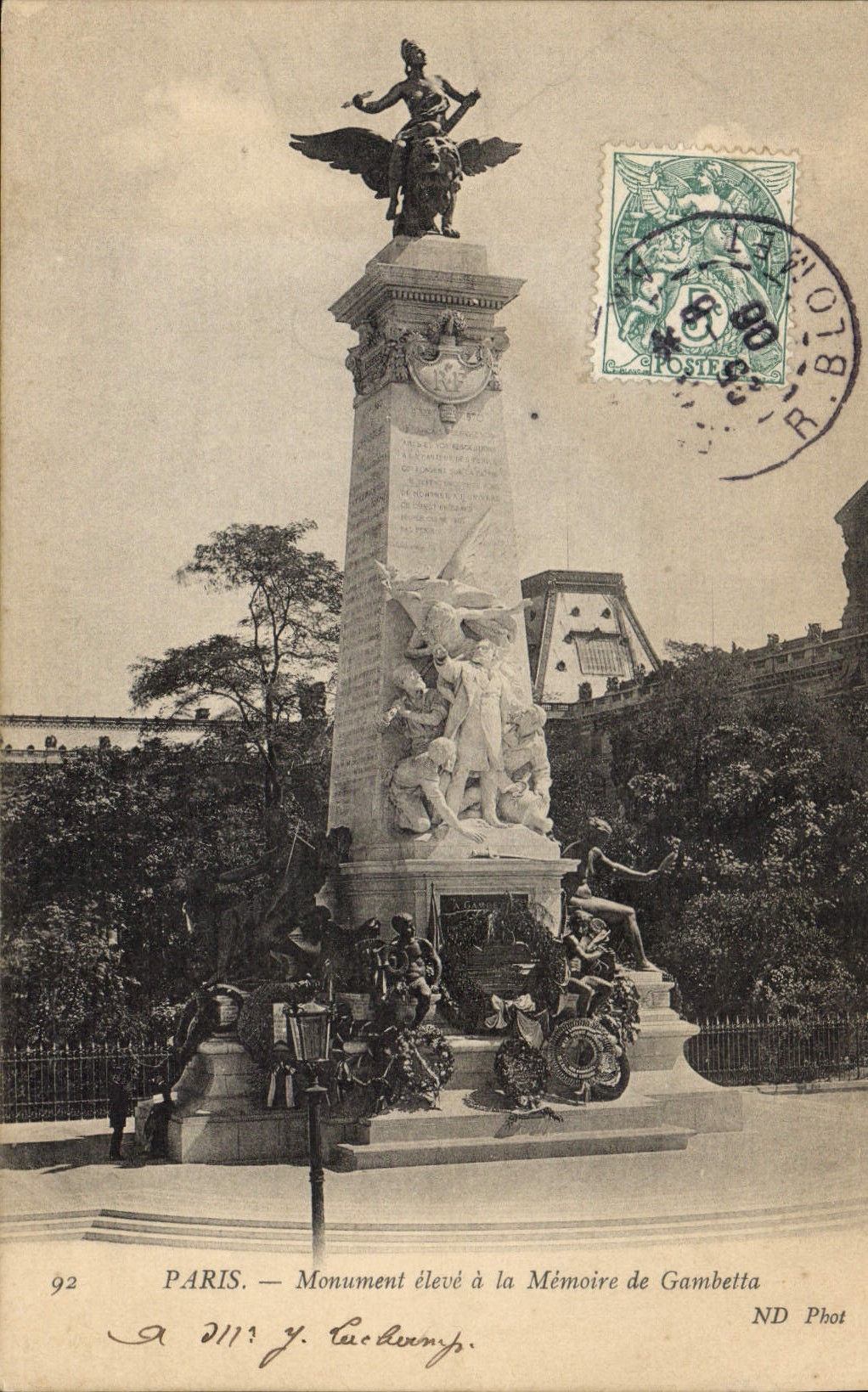 CPA Paris Monument eleve a la memoire de Gambetta