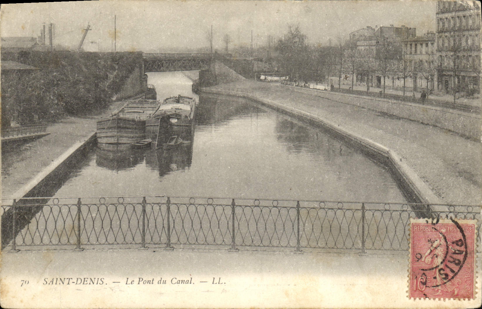 VINTAGE POSTCARD Boat Saint-Denis Barge the bridge of the canal