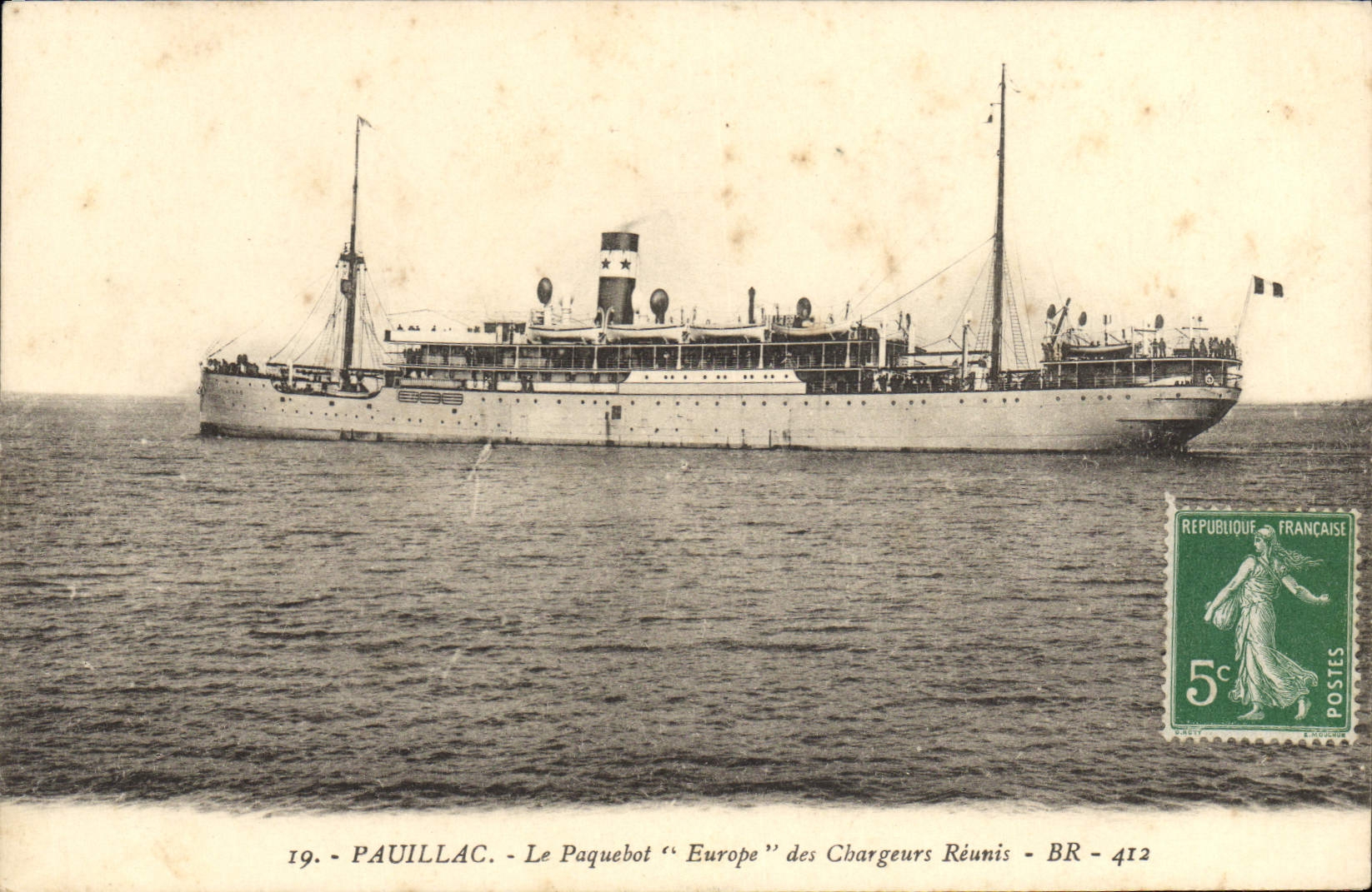CPA Bateau Paquebot Pauillac Le paquebot Europe des Chargeurs Reunis