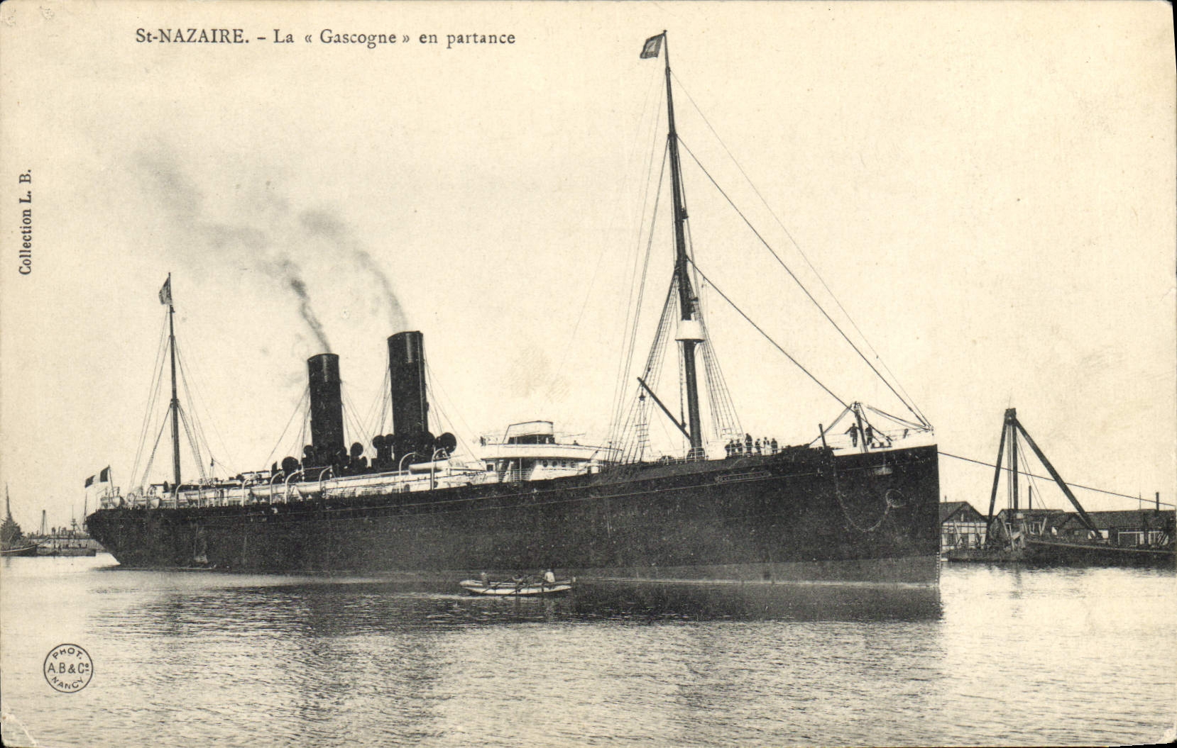 CPA Bateau St Nazaire La Gascogne en partance