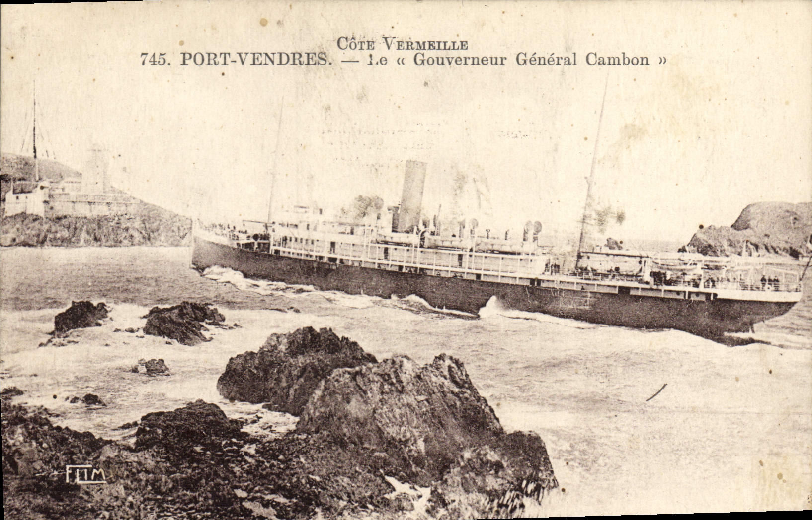 CPA Bateau Port Vendres Le gouverneur general Cambon