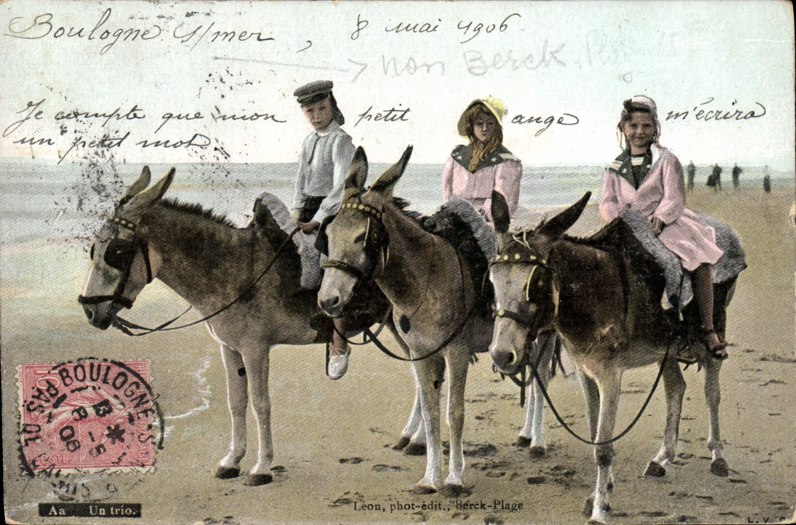 VINTAGE POSTCARD Ass Mule a trio