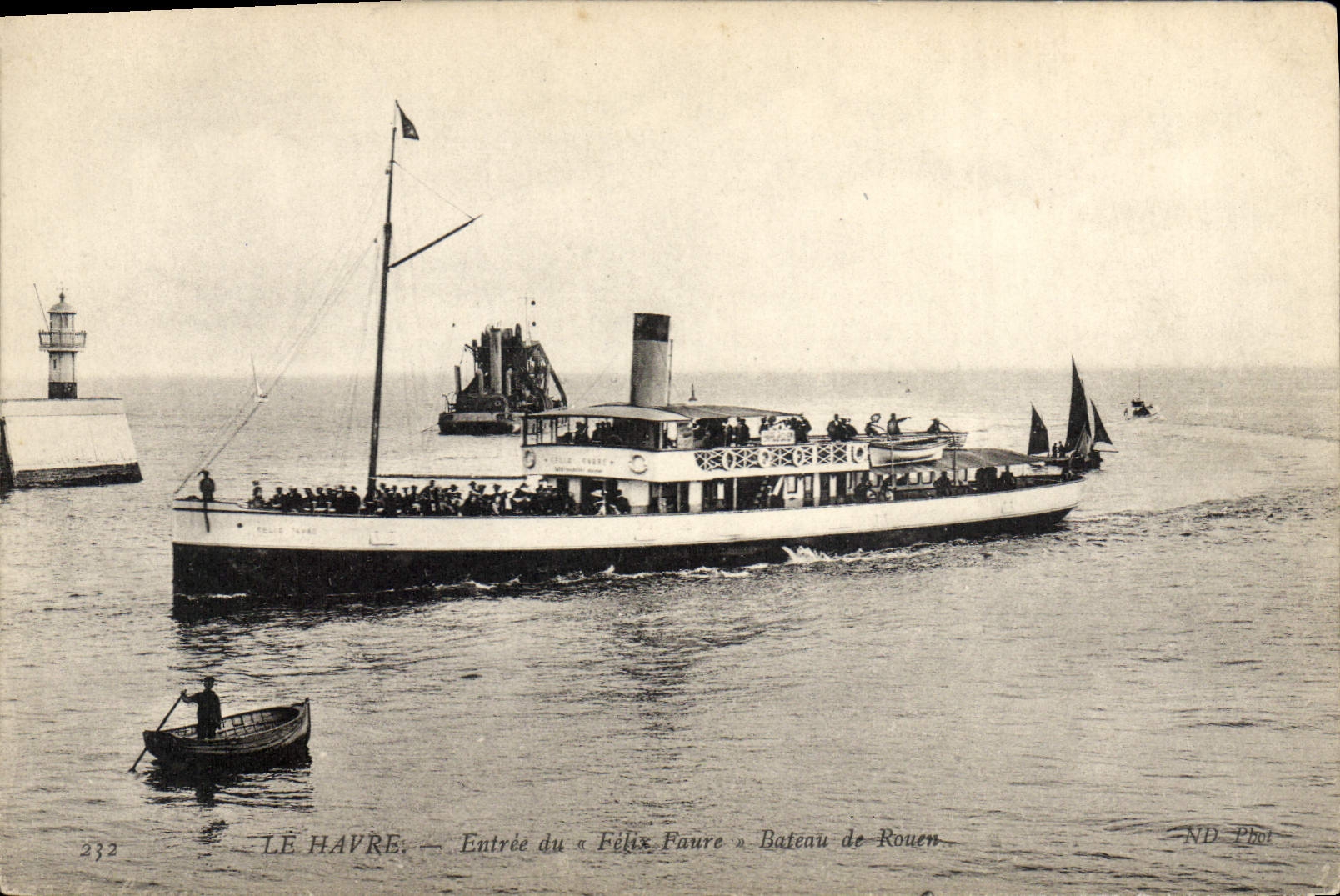 VINTAGE POSTCARD Boat Steamer Le Havre Entered of Felix Faure Boat of Rouen