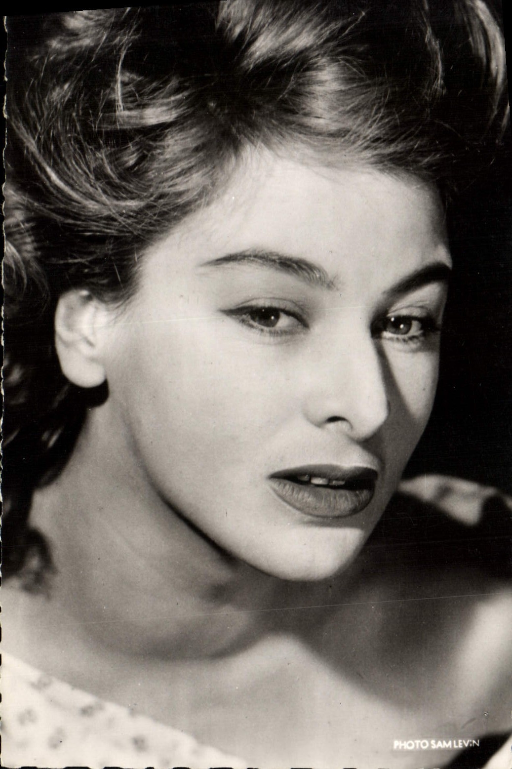 MODERN CARD Cinema Eleonora Rossi-Drago