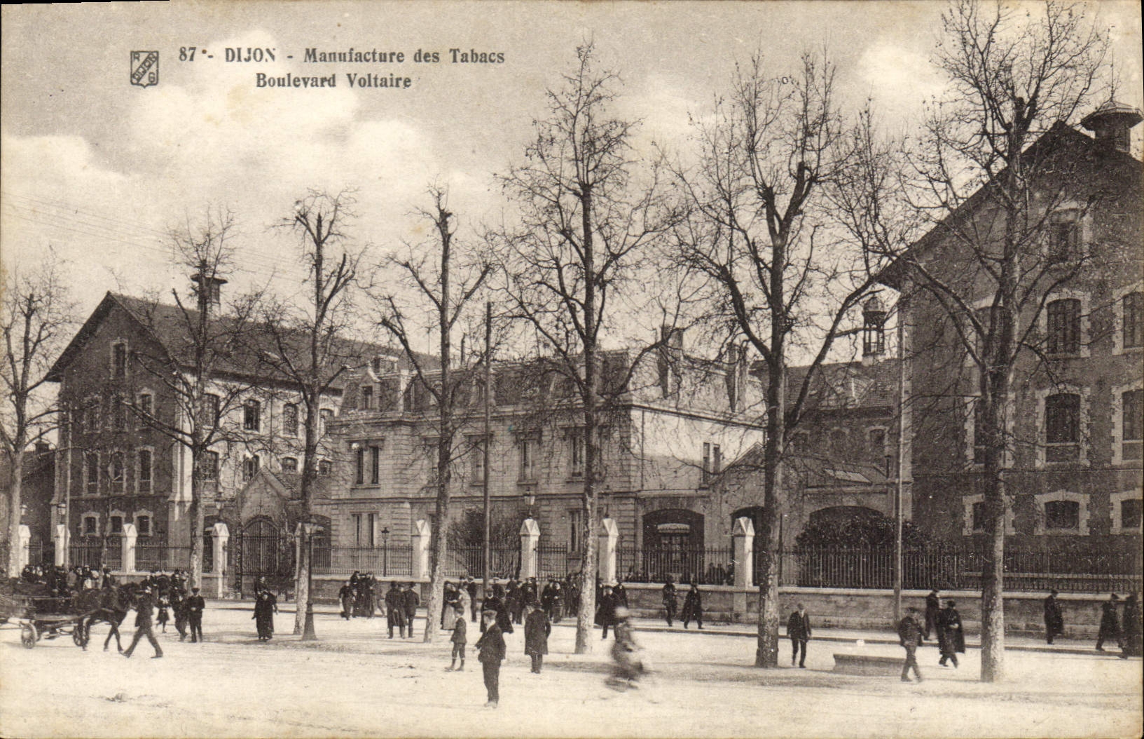 CPA Tabac Dijon manufacture des Tabacs Boulevard Voltaire 