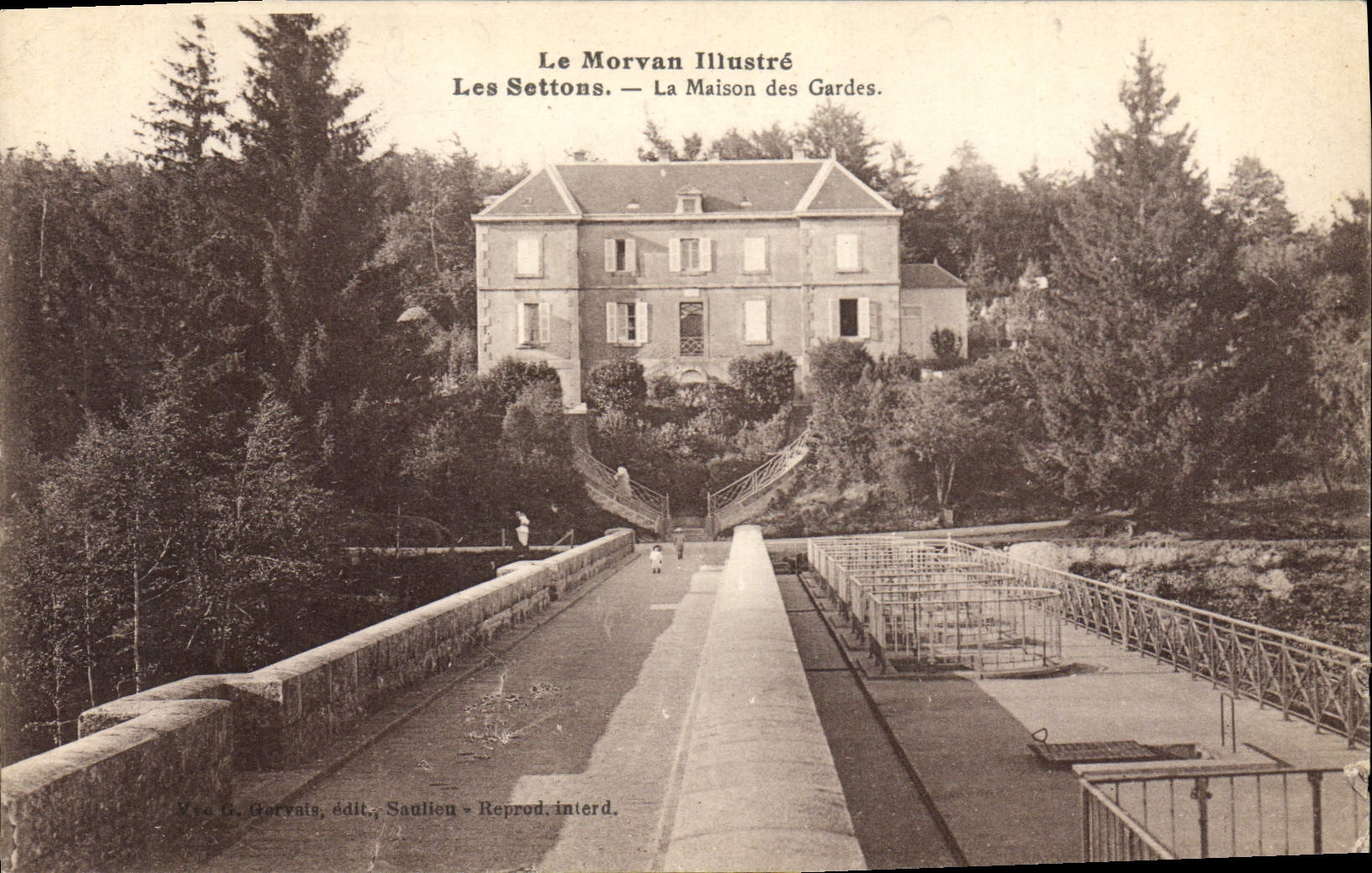 CPA Morvan Les Settons La maison des gardes
