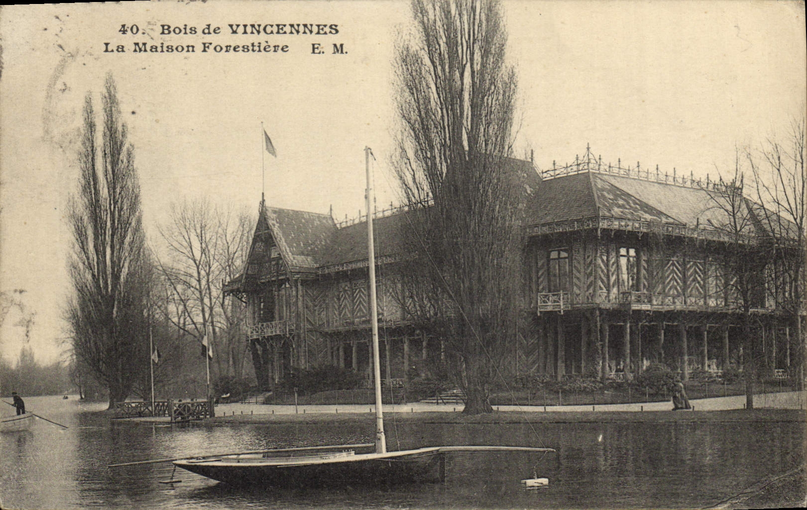 VINTAGE POSTCARD Wood of Vincennes the house forestiere