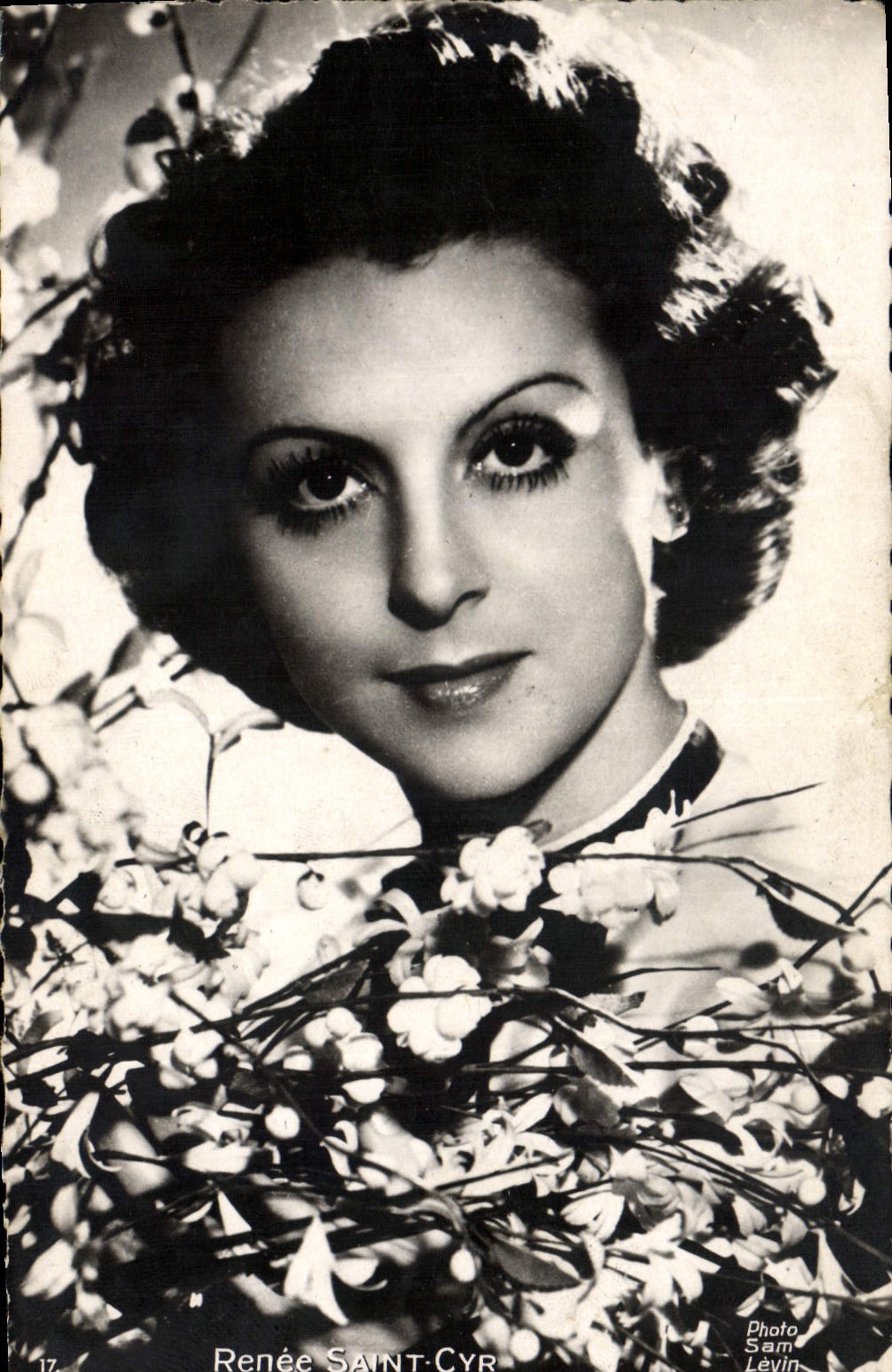 CPM Cinema Renee Saint-Cyr