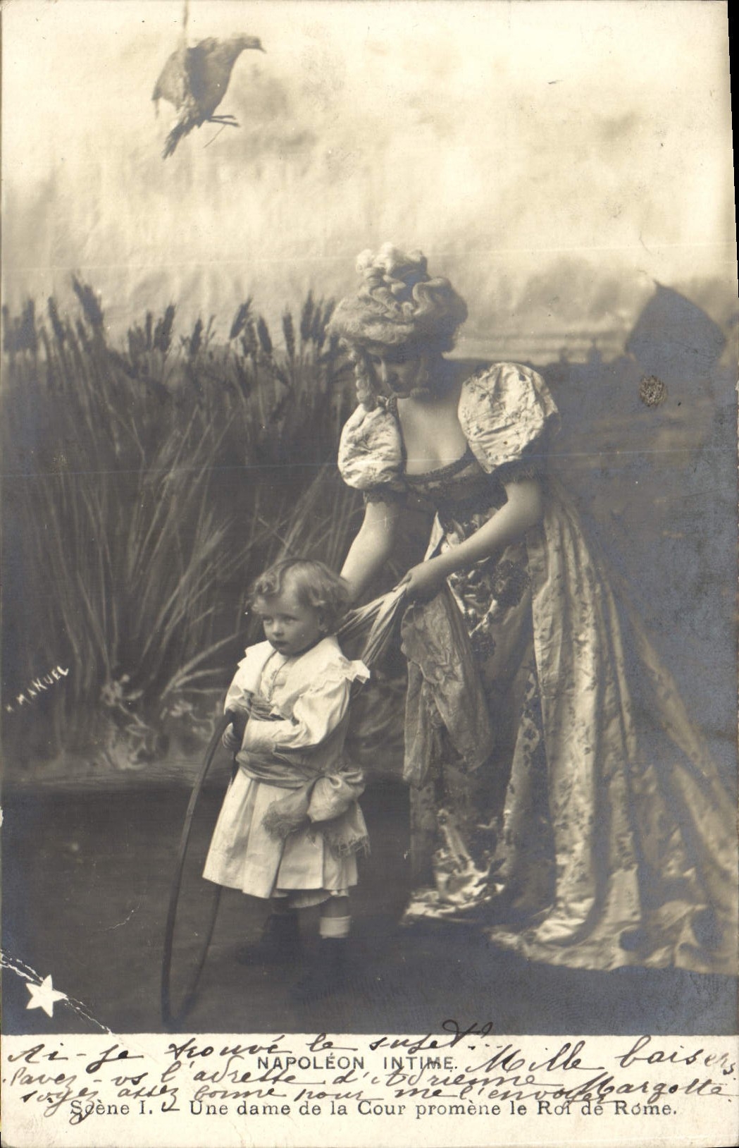 CPA Fantaisie Napoleon 1er intime Une dame de la cour promene le roi de Rome 
