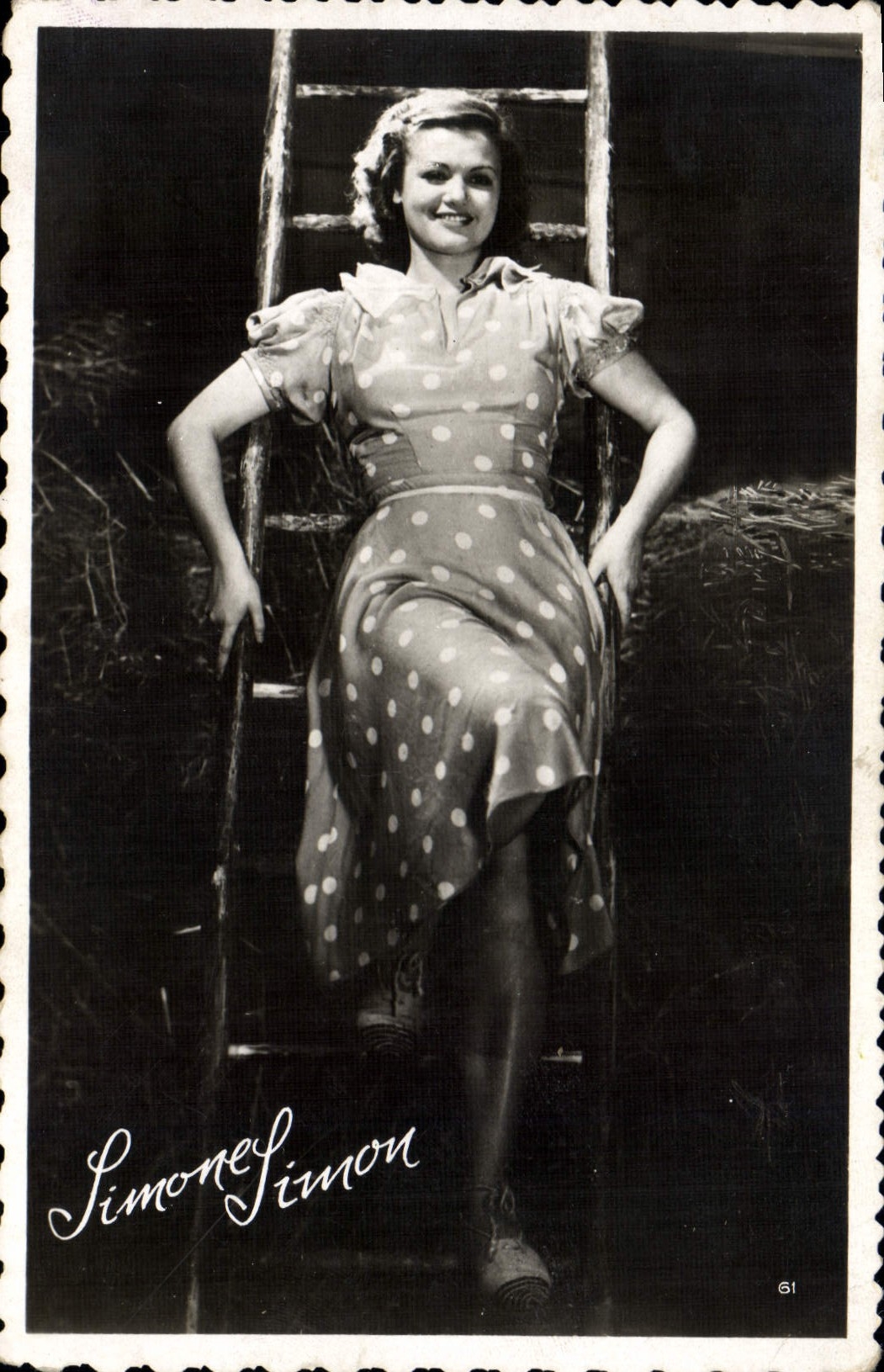 MODERN CARD Cinema Simone Sumon