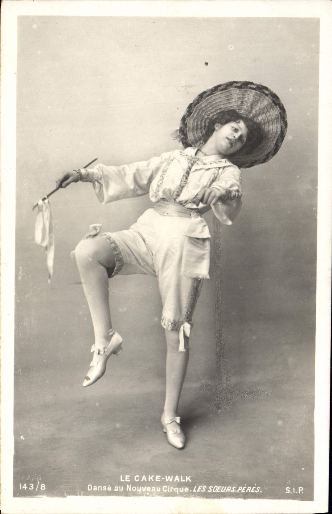 CPA Fantaisie Danse Le Cake Walk Danse au Nouveau Cirque Les Soeurs Pere