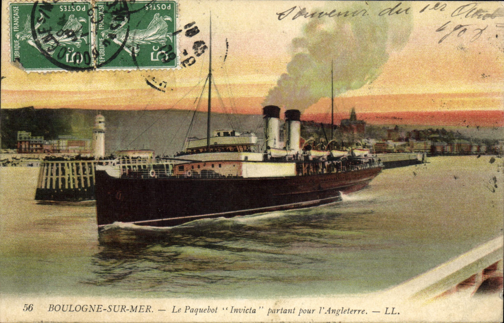 VINTAGE POSTCARD Boat Boulogne Steamer on Sea Invicta leaving for England