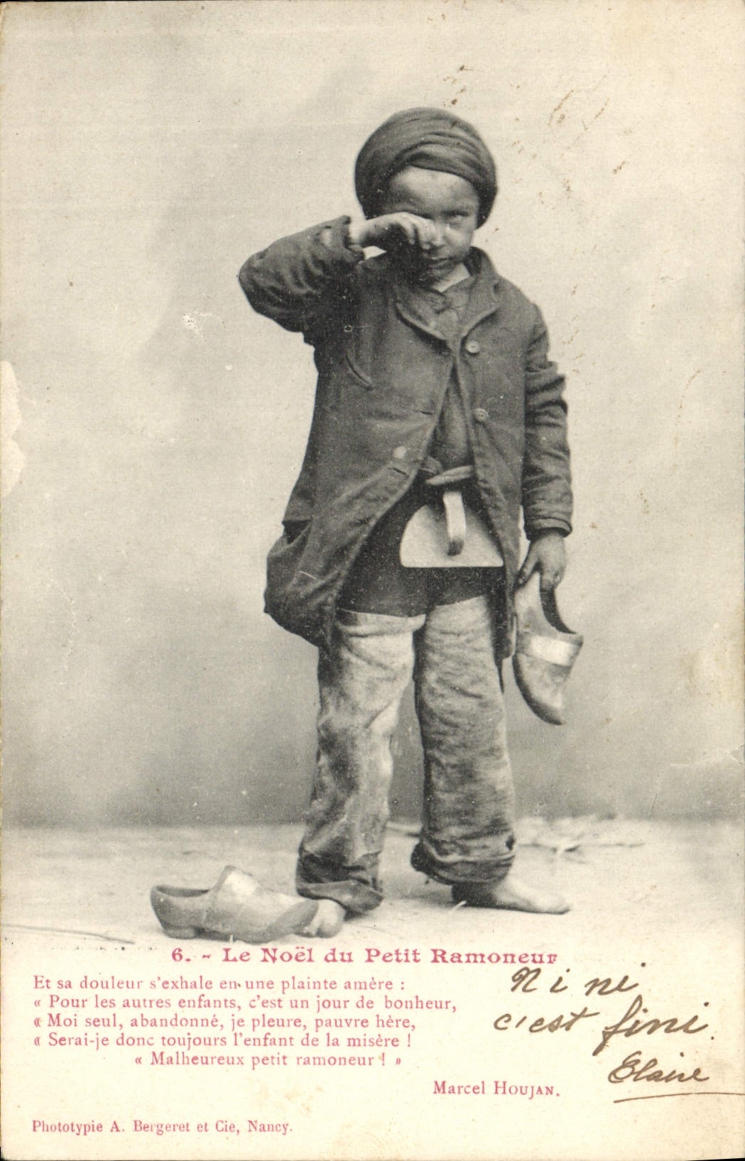 CPA Fantaisie Le Noel du petit Ramoneur Enfant