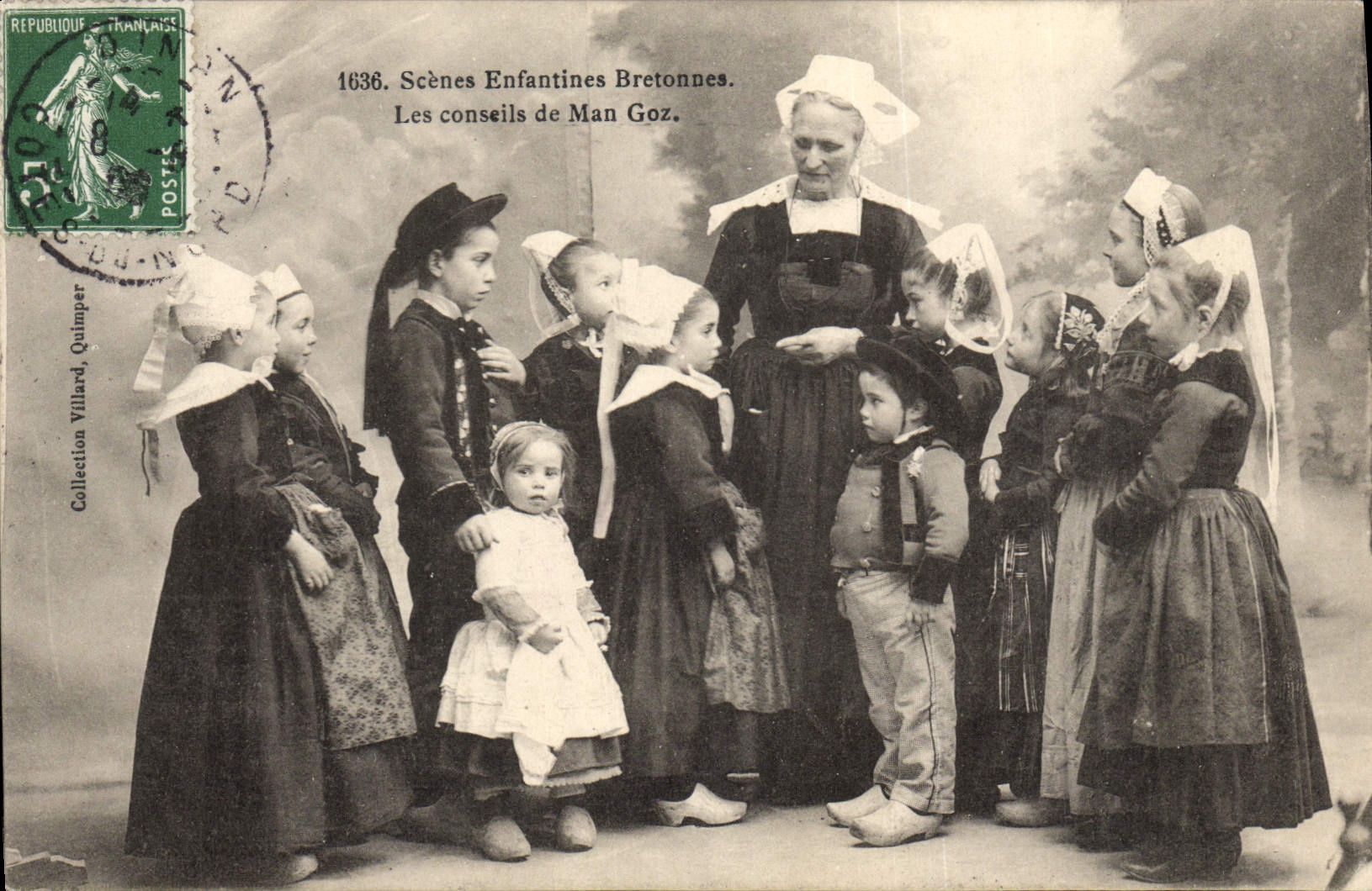 CPA Folklore Scenes enfantines bretonnes Les conseils de Man Goz 