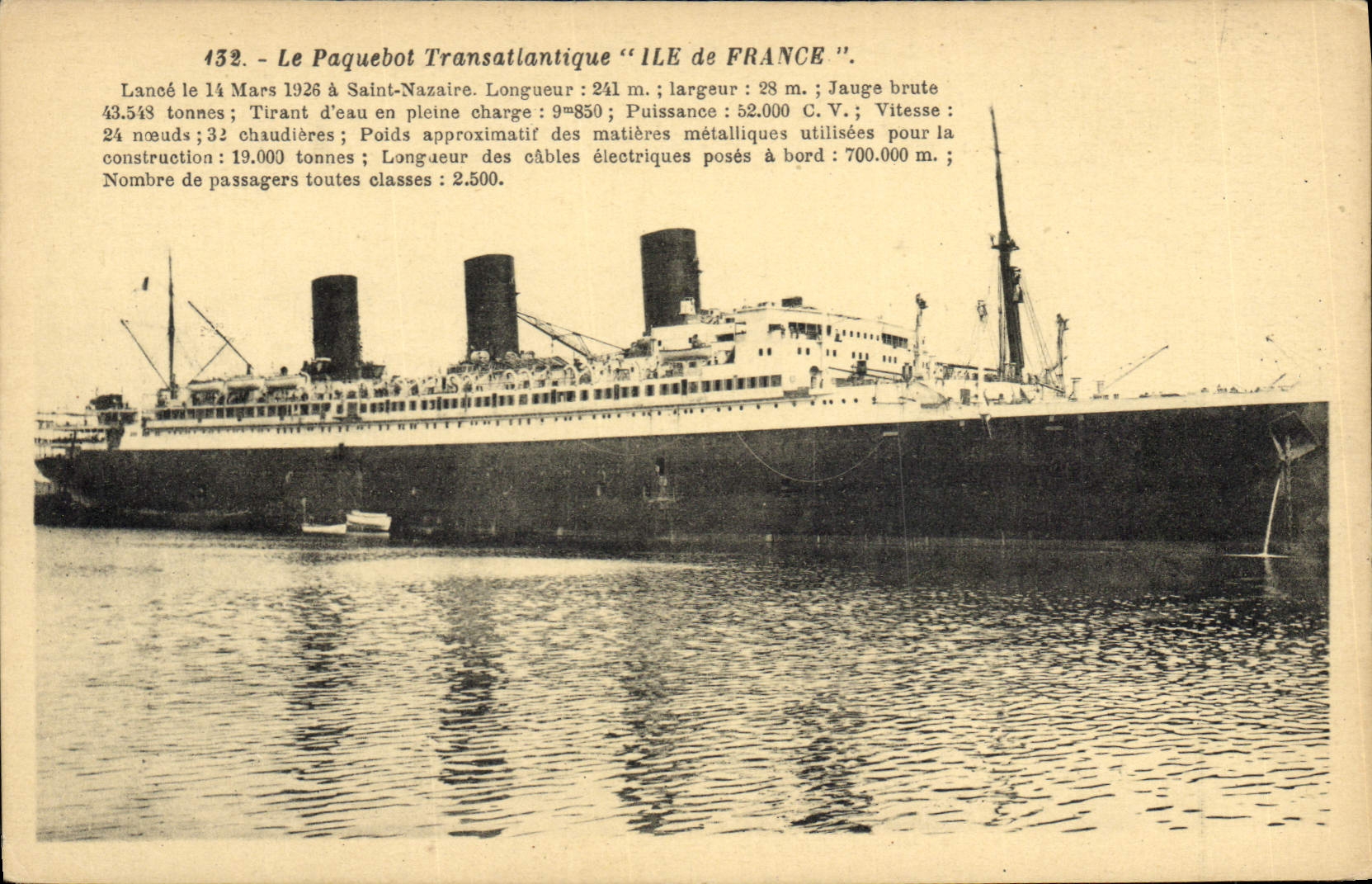 CPA Bateau Paquebot Transatlantique Ile de France 