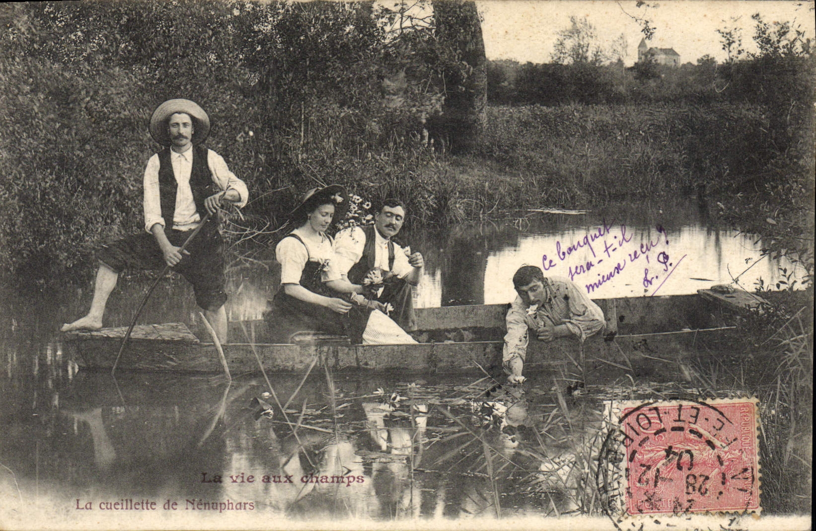 CPA Folklore La vie aux champs La cueillette de nenuphars 