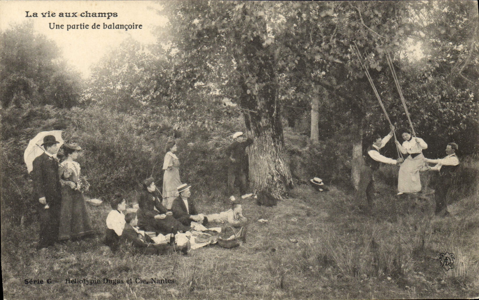 CPA Folklore La vie aux champs Une partie de balancoire