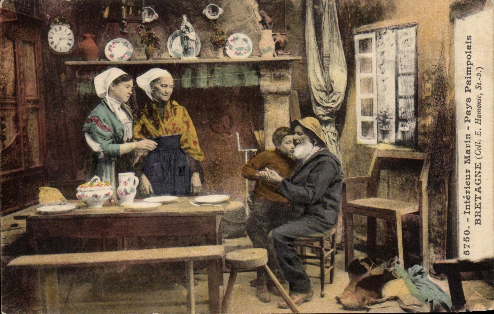 CPA Folklore Interieur marin Pays paimpolais Bretagne 