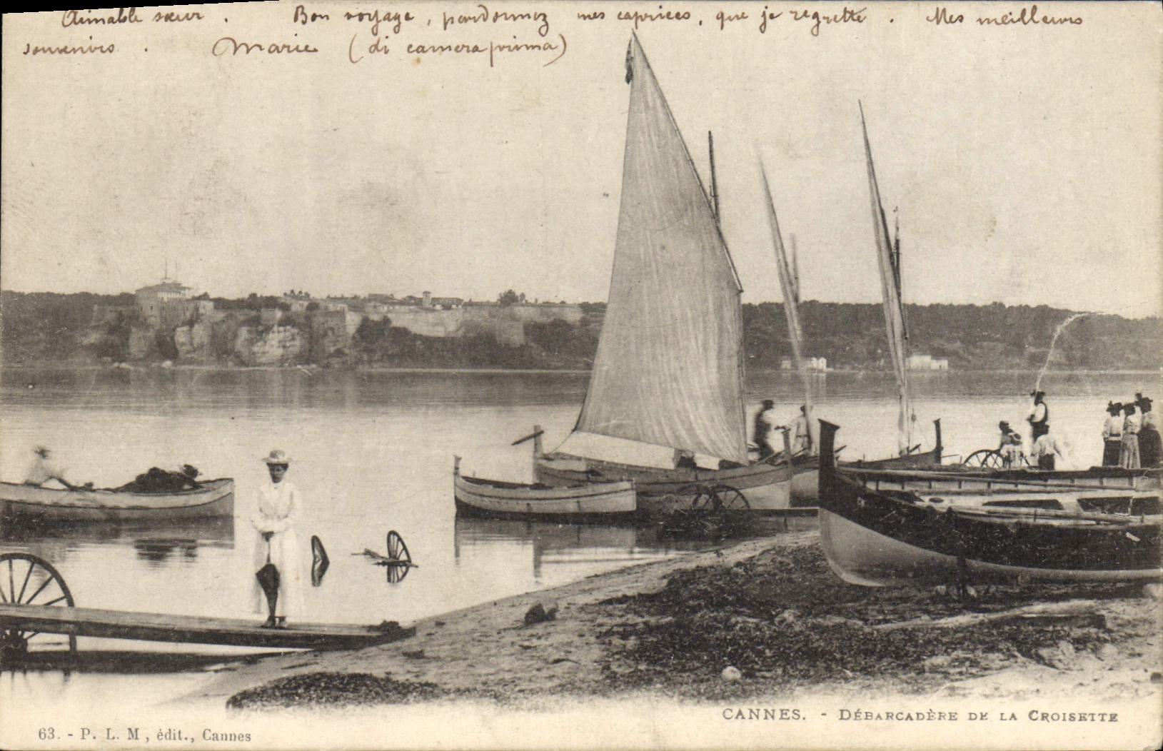 VINTAGE POSTCARD Bateau Fishes Cannes Debarcadere of the Small cross