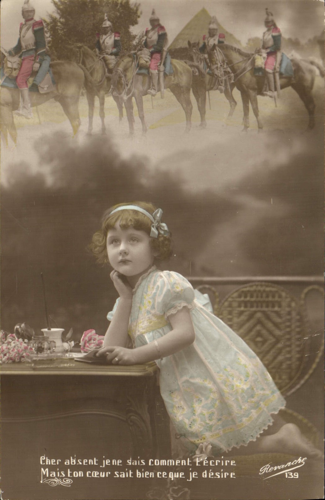 CPA Fantaisie Enfant Soldat Militaria Cavalier 