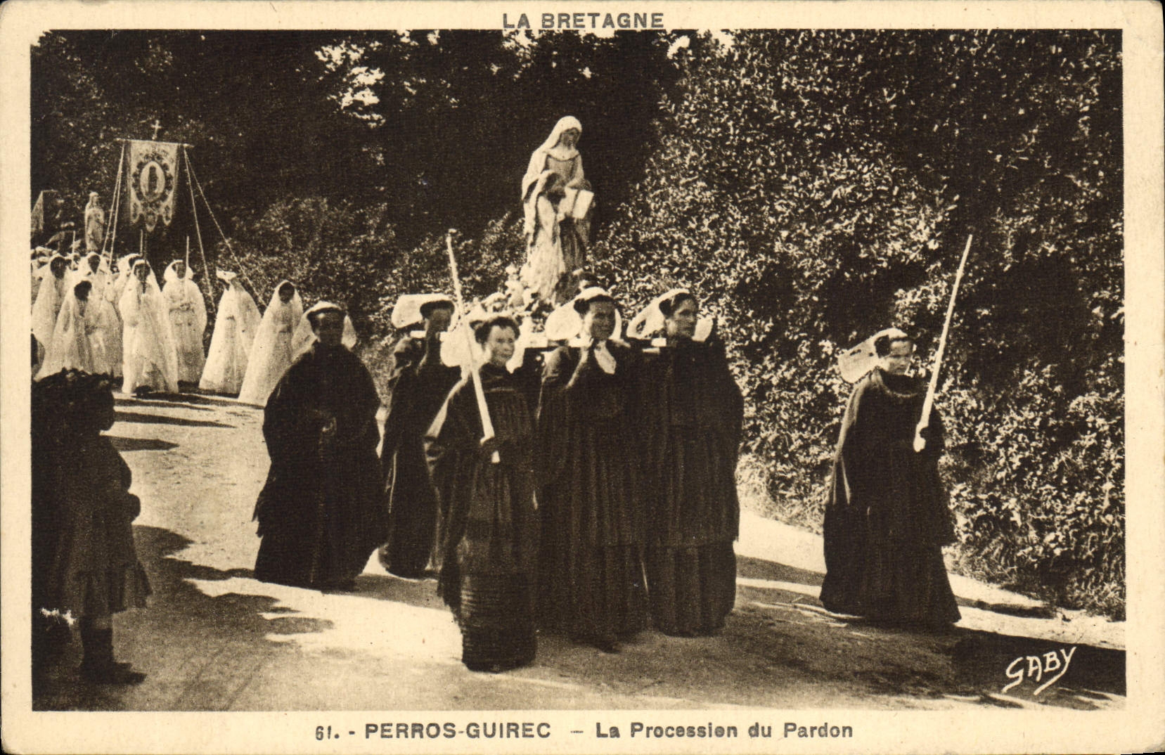 CPA Folklore Perros Quirrec La procession du pardon