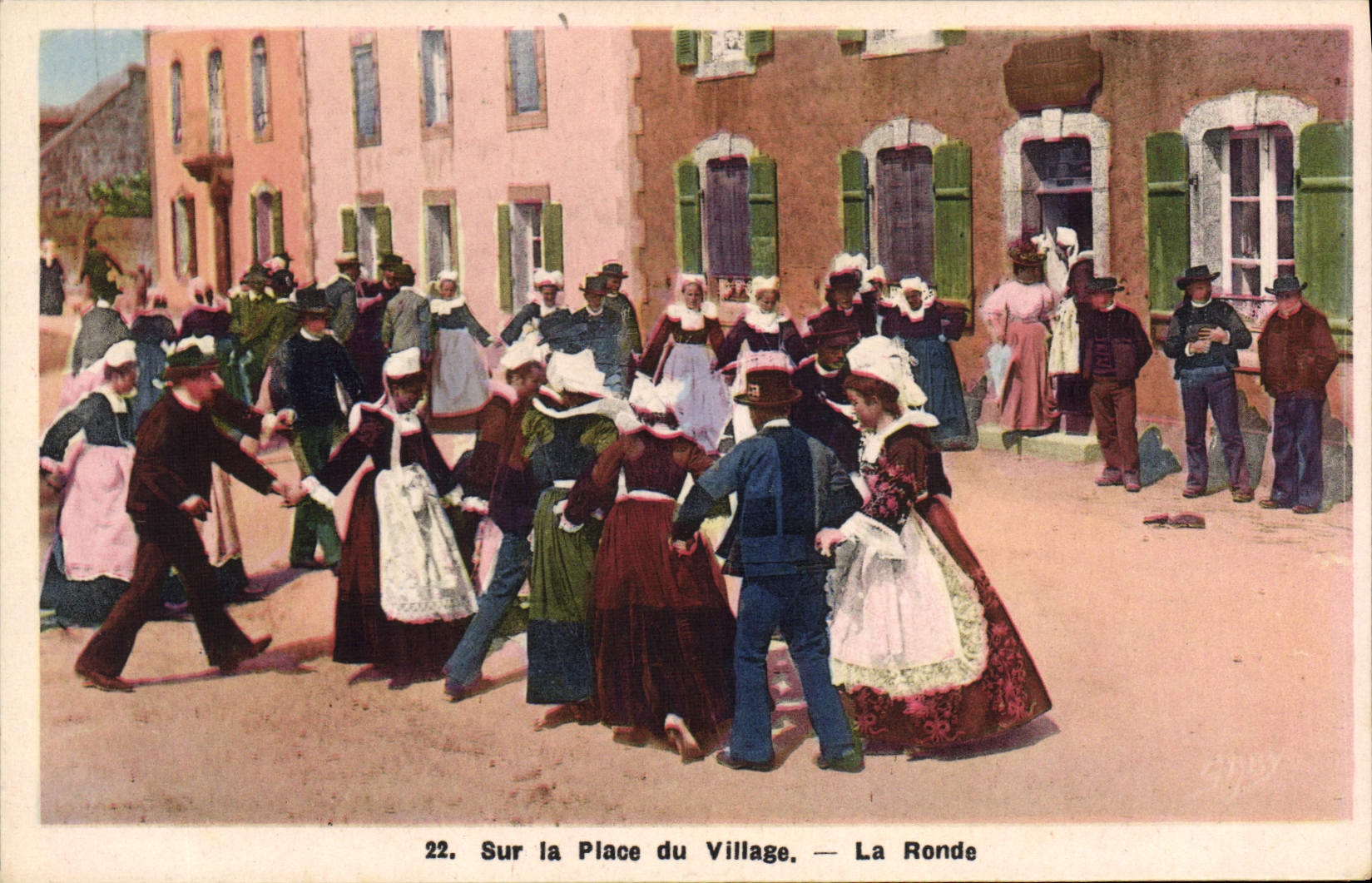 CPA Folklore Sur la place du village La ronde